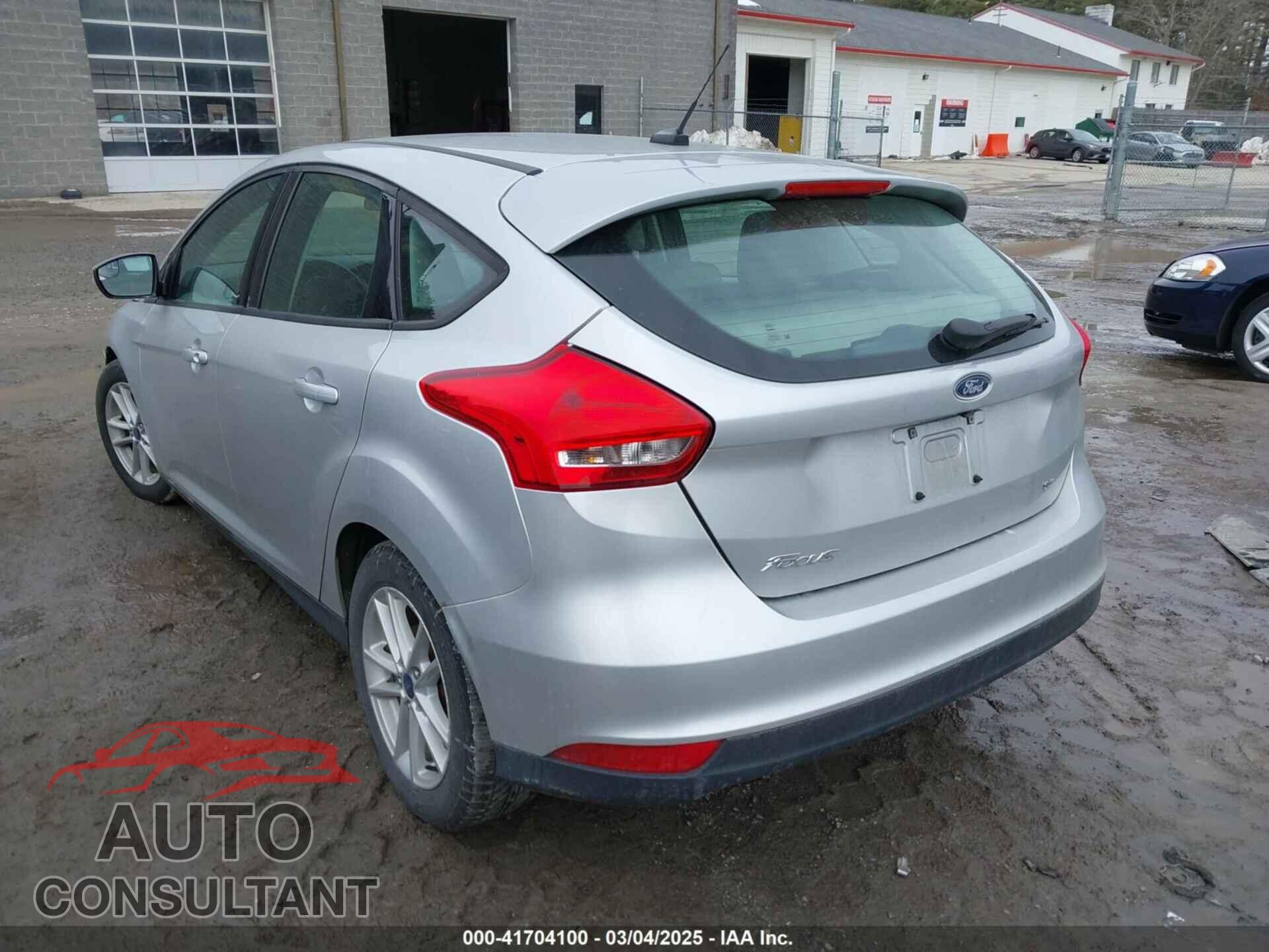 FORD FOCUS 2017 - 1FADP3K28HL259610