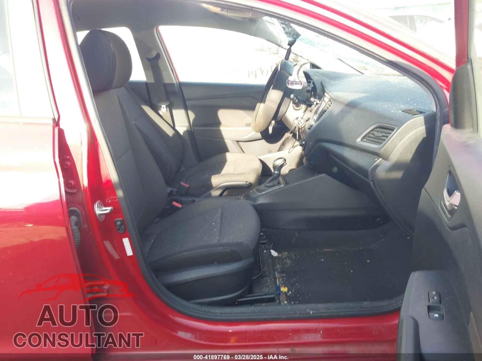 HYUNDAI ACCENT 2019 - 3KPC24A33KE077074