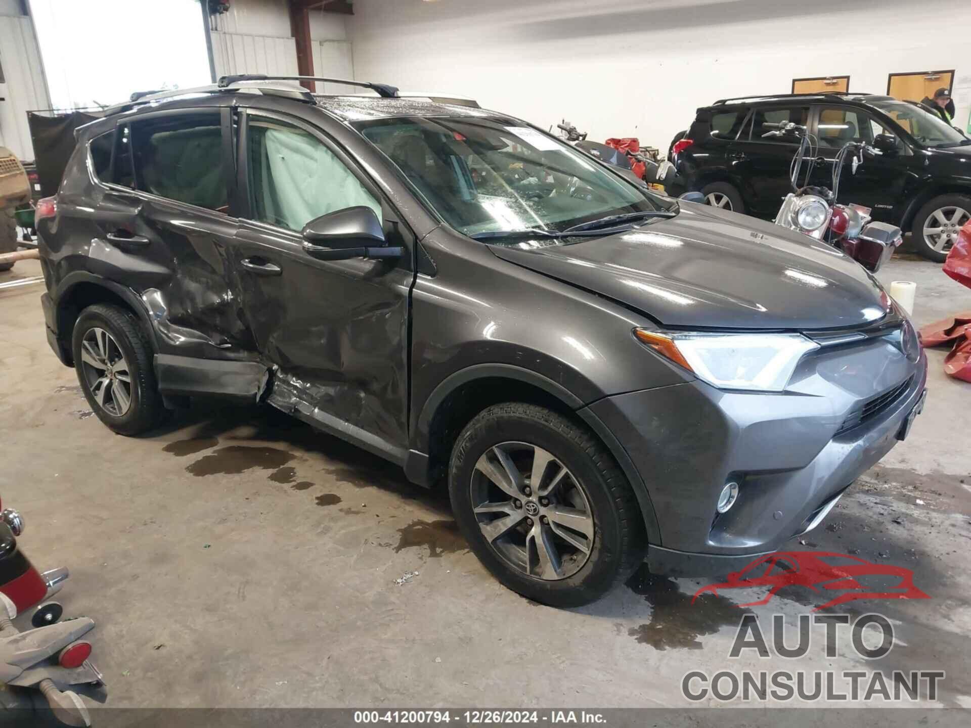 TOYOTA RAV4 2016 - 2T3RFREV5GW533000