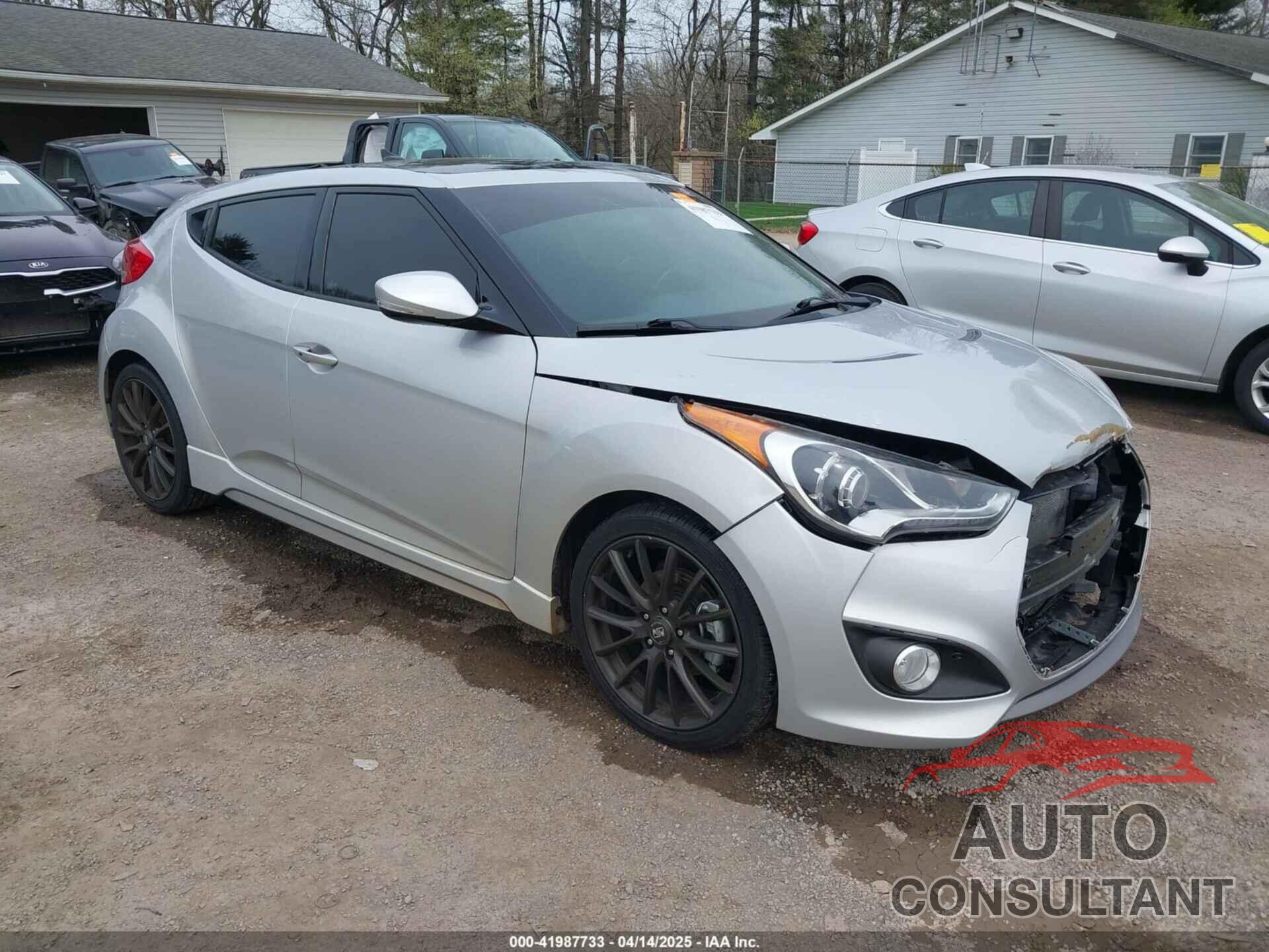 HYUNDAI VELOSTER 2013 - KMHTC6AE4DU173130