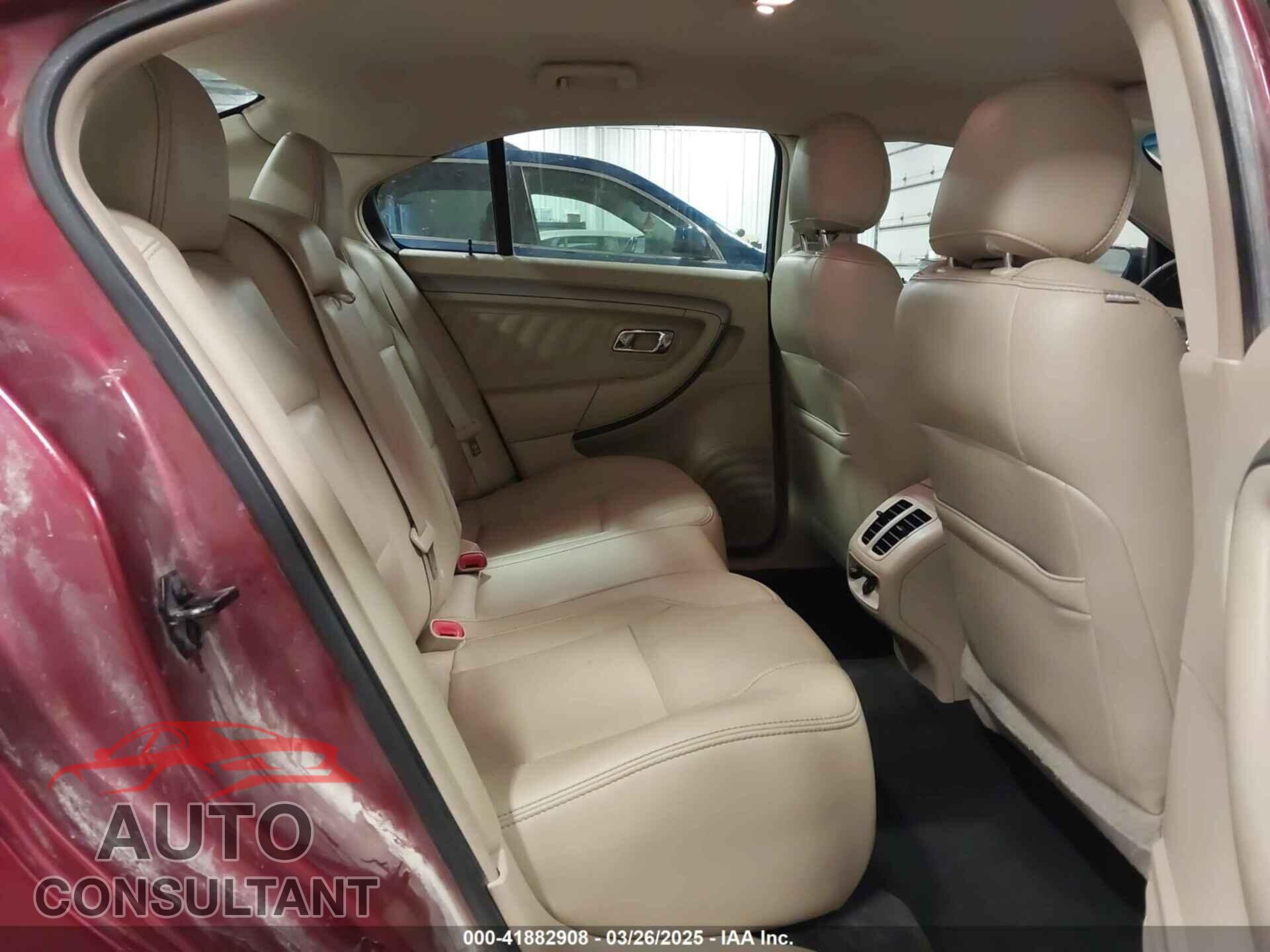 FORD TAURUS 2015 - 1FAHP2E80FG182829