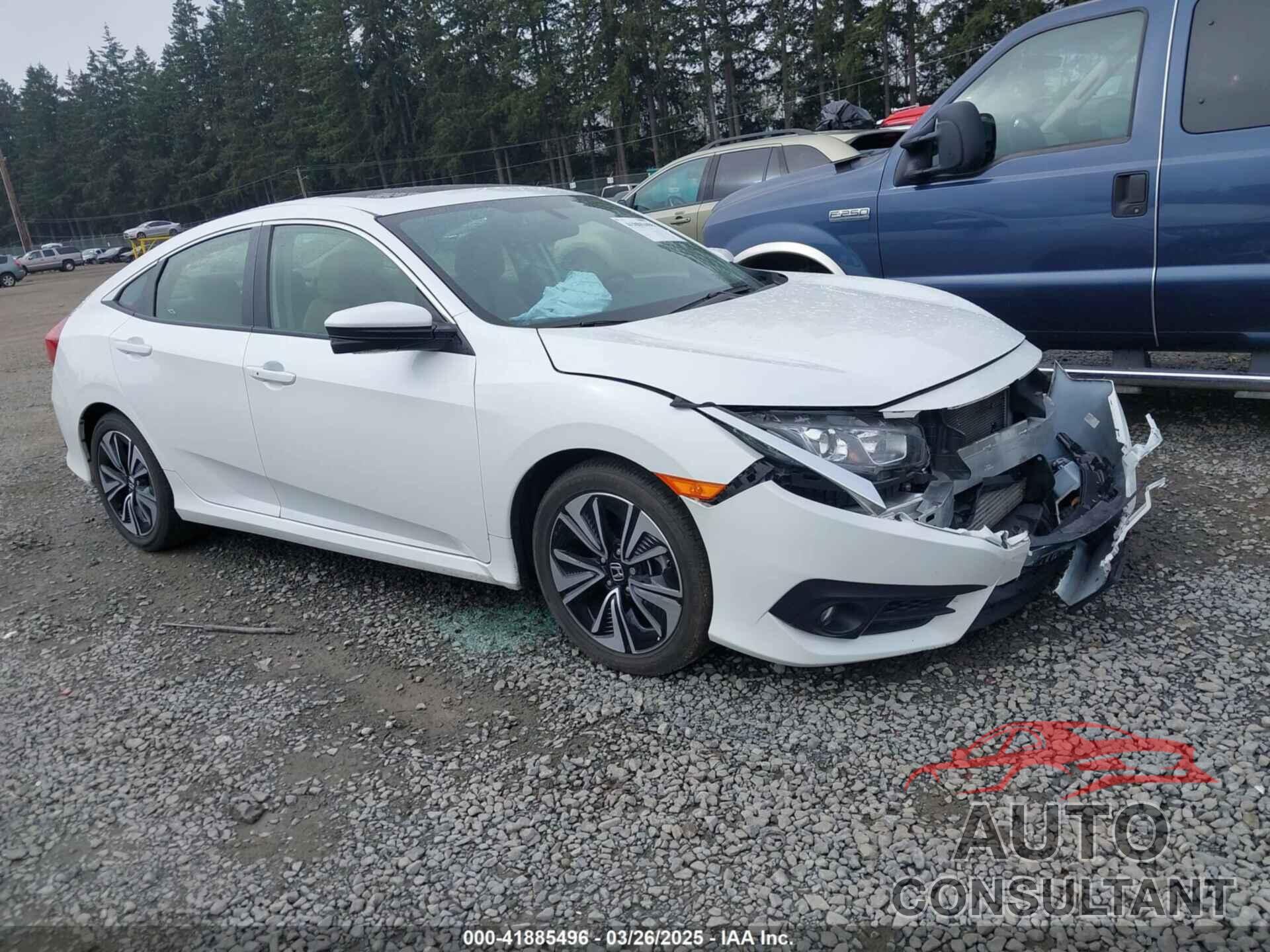 HONDA CIVIC 2018 - JHMFC1F76JX030459