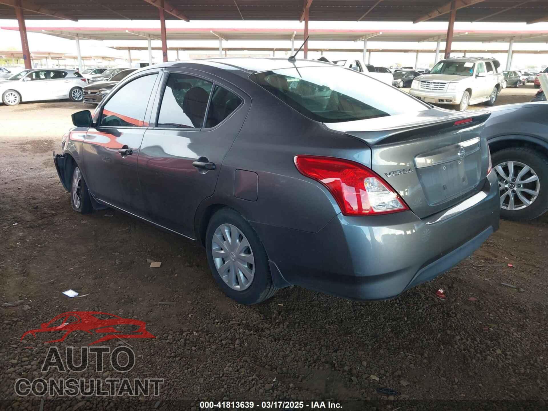 NISSAN VERSA 2017 - 3N1CN7AP9HL857230
