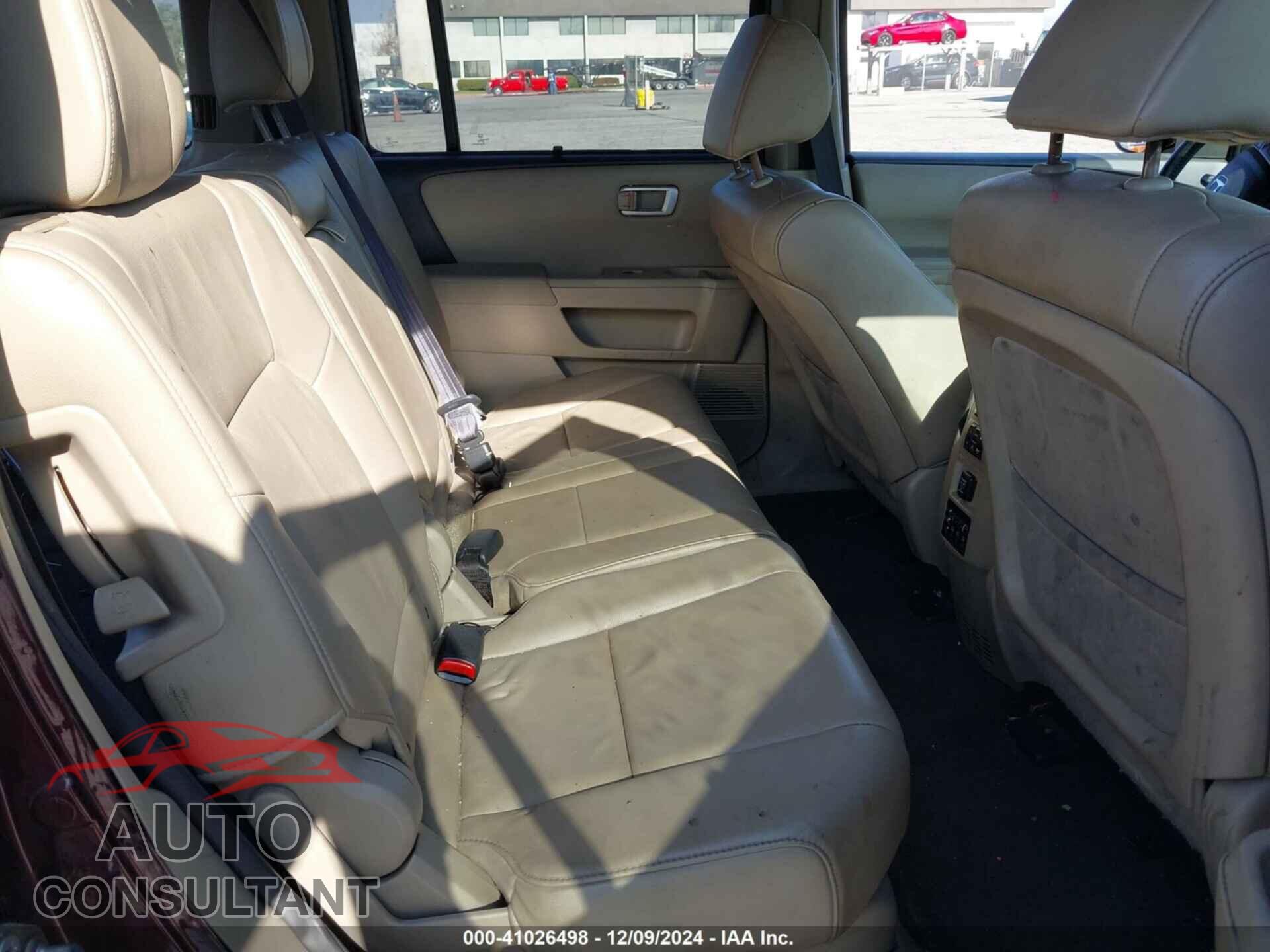 HONDA PILOT 2014 - 5FNYF4H98EB043795