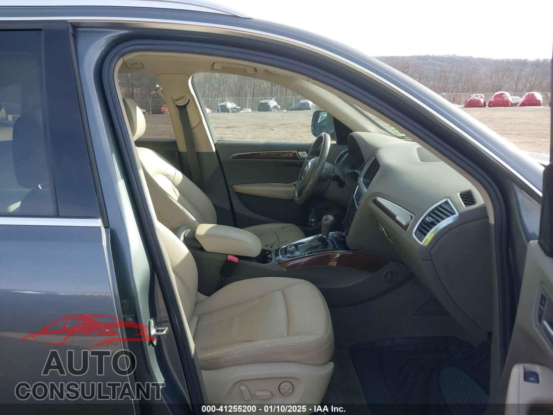 AUDI Q5 2012 - WA1LFAFP3CA094843