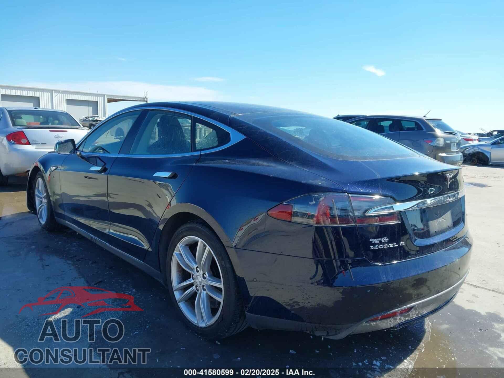 TESLA MODEL S 2015 - 5YJSA1H2XFF085408