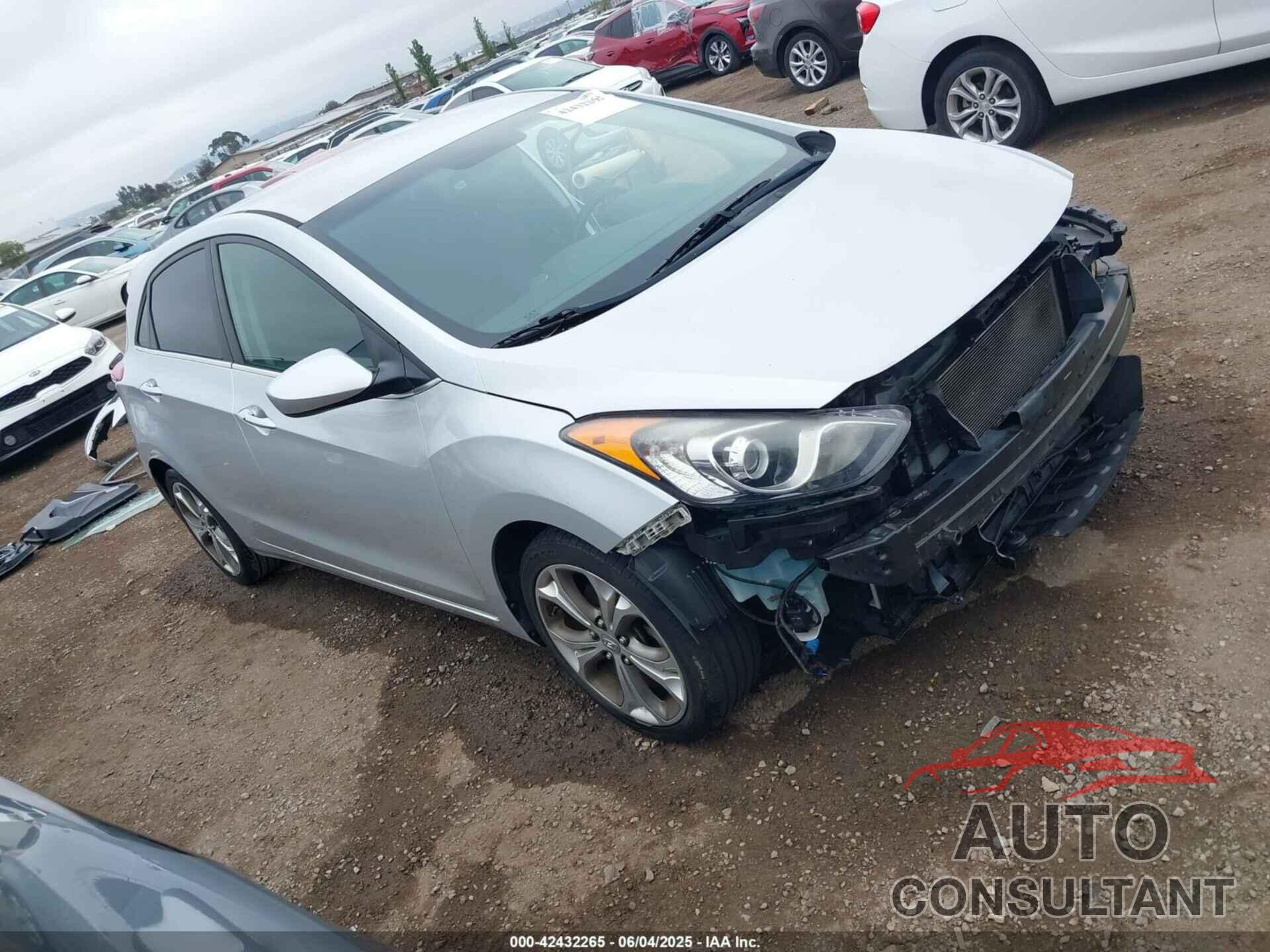 HYUNDAI ELANTRA GT 2013 - KMHD35LE8DU042441