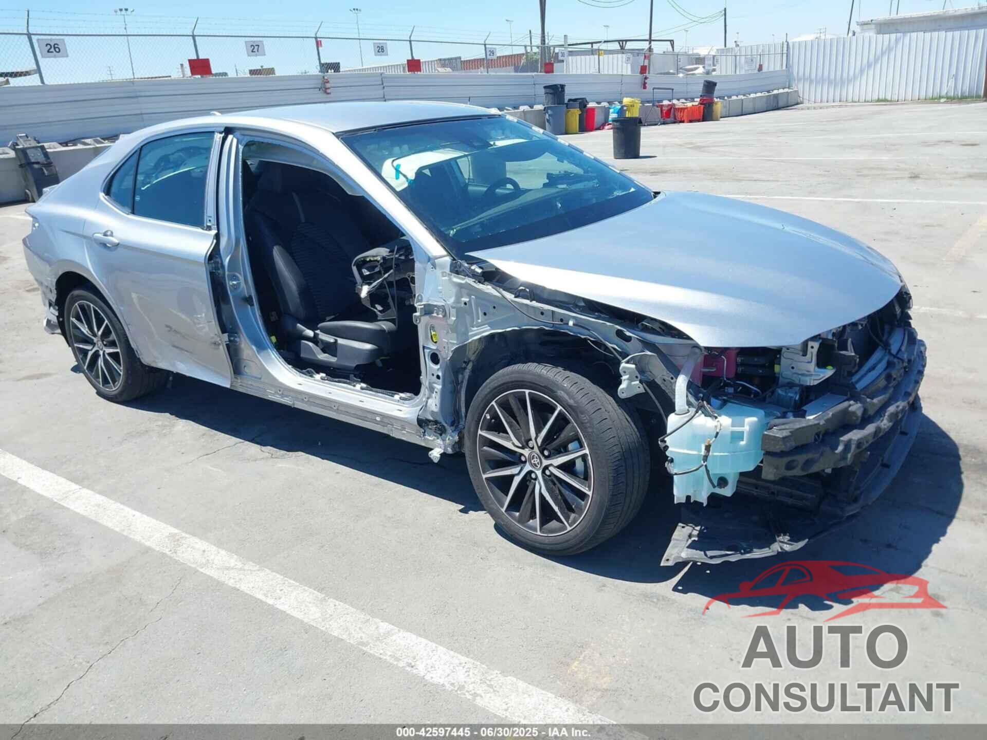 TOYOTA CAMRY 2023 - 4T1G31AK1PU615232