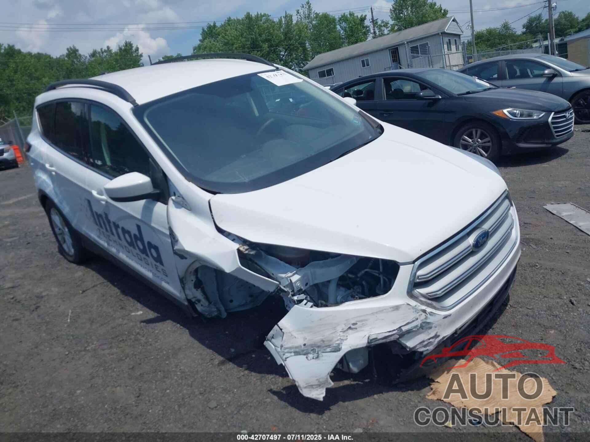 FORD ESCAPE 2018 - 1FMCU9GD7JUB95020
