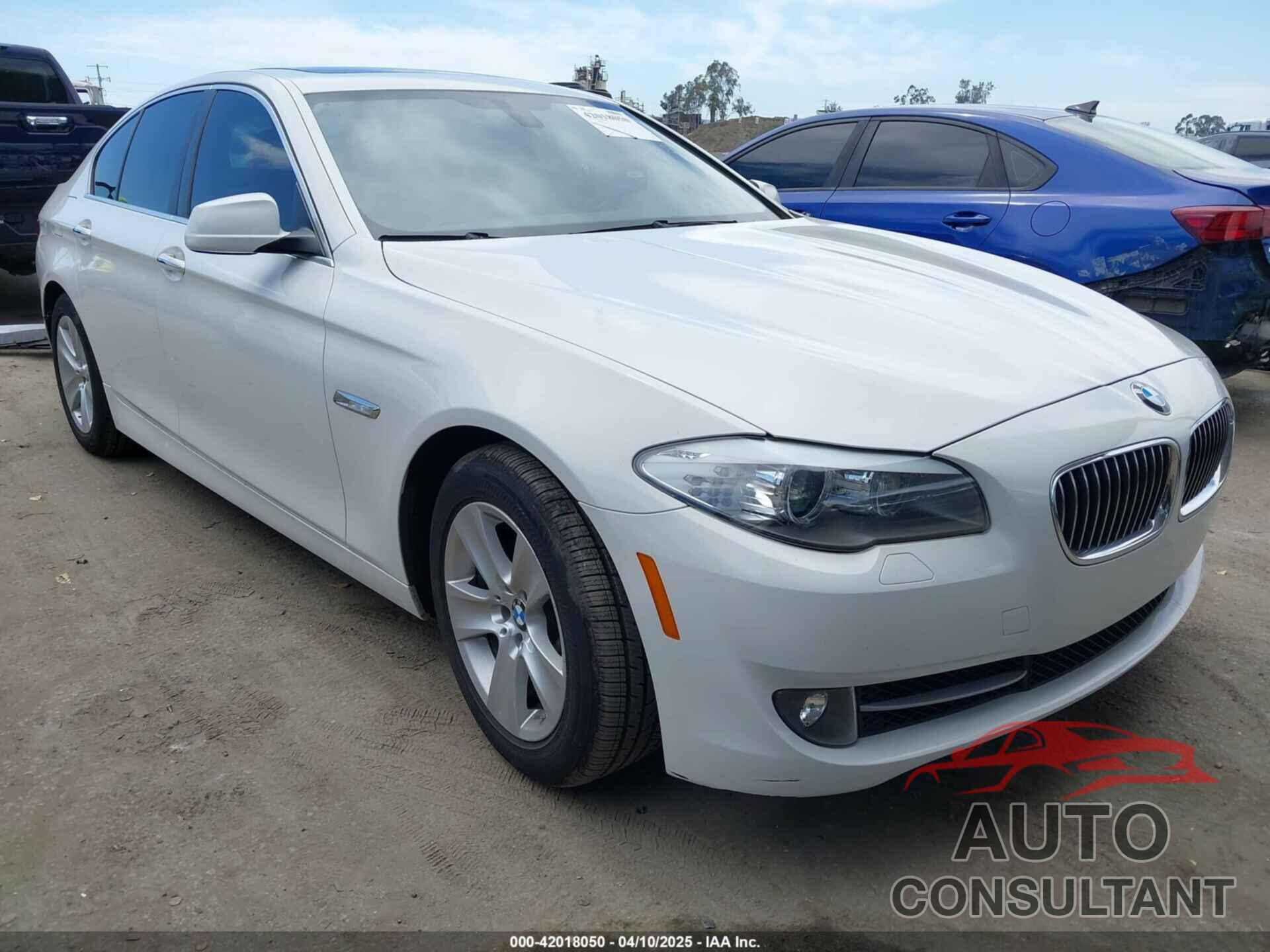 BMW 528I 2013 - WBAXG5C50DDY34618