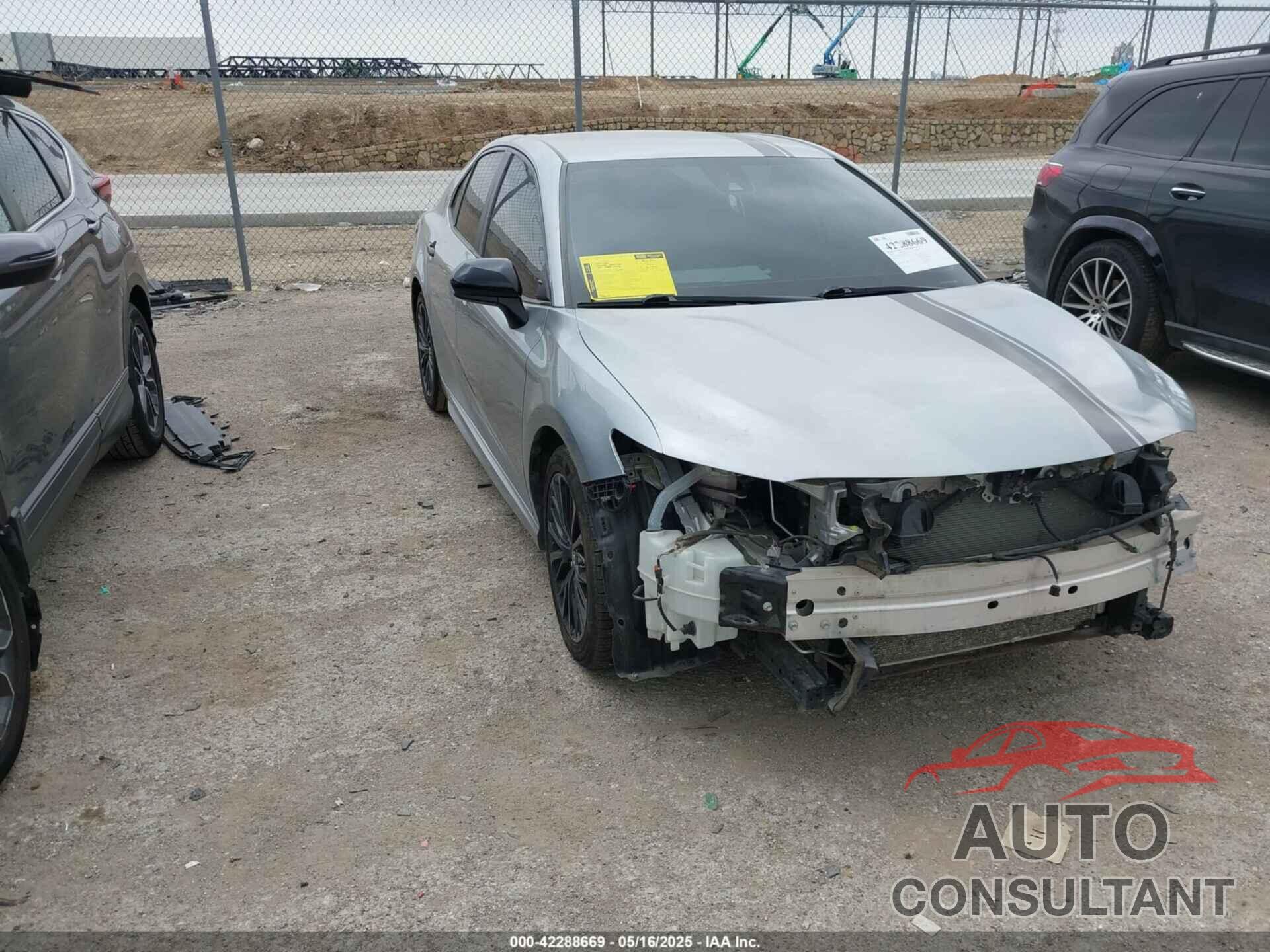 TOYOTA CAMRY 2019 - 4T1B11HK9KU283443