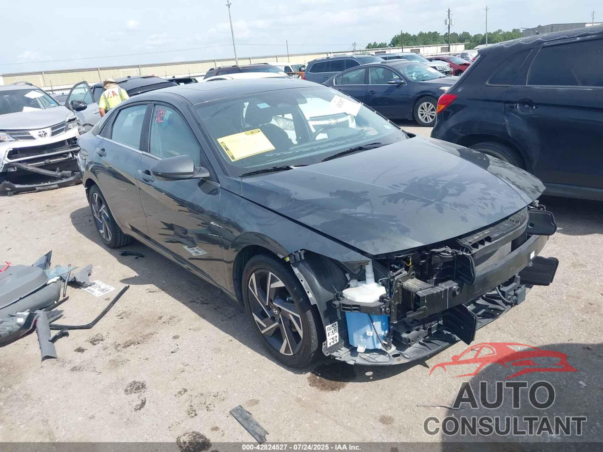 HYUNDAI ELANTRA 2024 - KMHLS4DG2RU771213