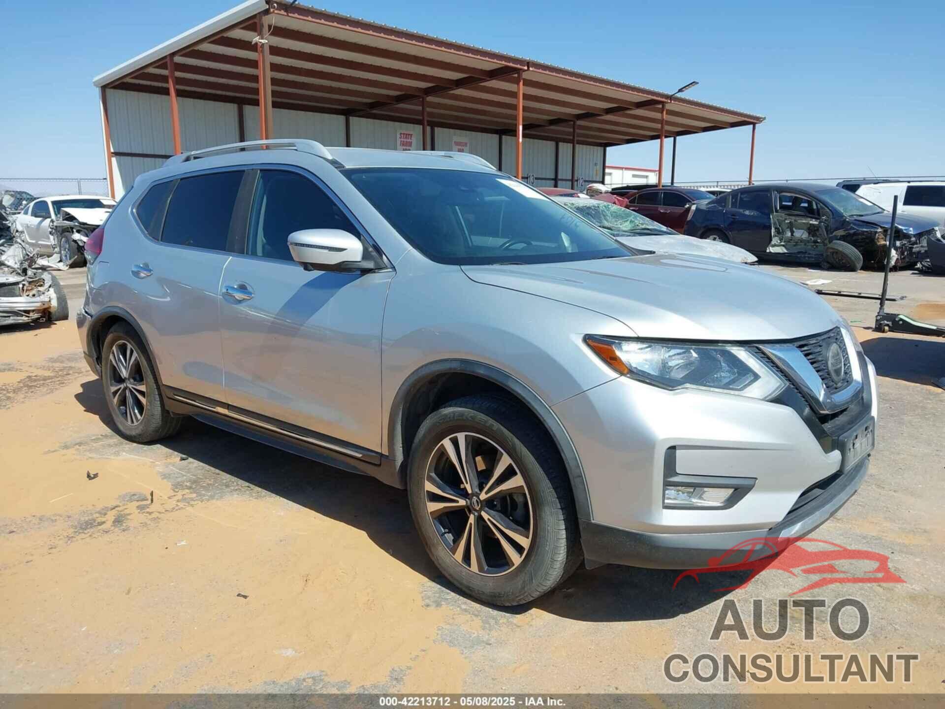 NISSAN ROGUE 2018 - JN8AT2MT1JW464395