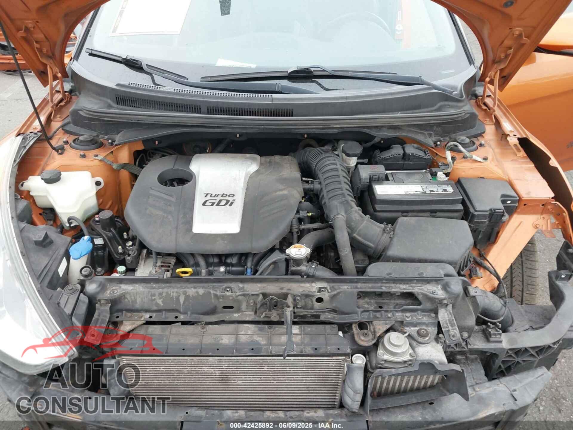 HYUNDAI VELOSTER 2013 - KMHTC6AE1DU128016