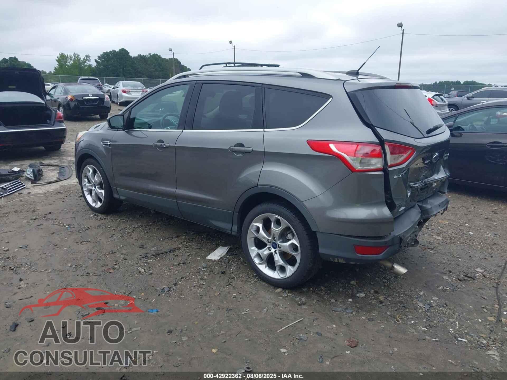 FORD ESCAPE 2014 - 1FMCU0J91EUE57751