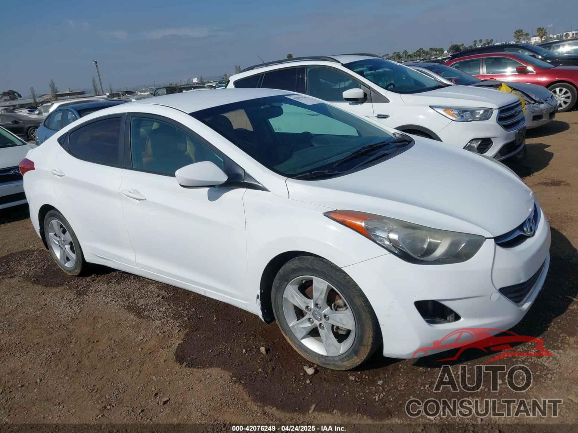 HYUNDAI ELANTRA 2013 - 5NPDH4AE0DH252481