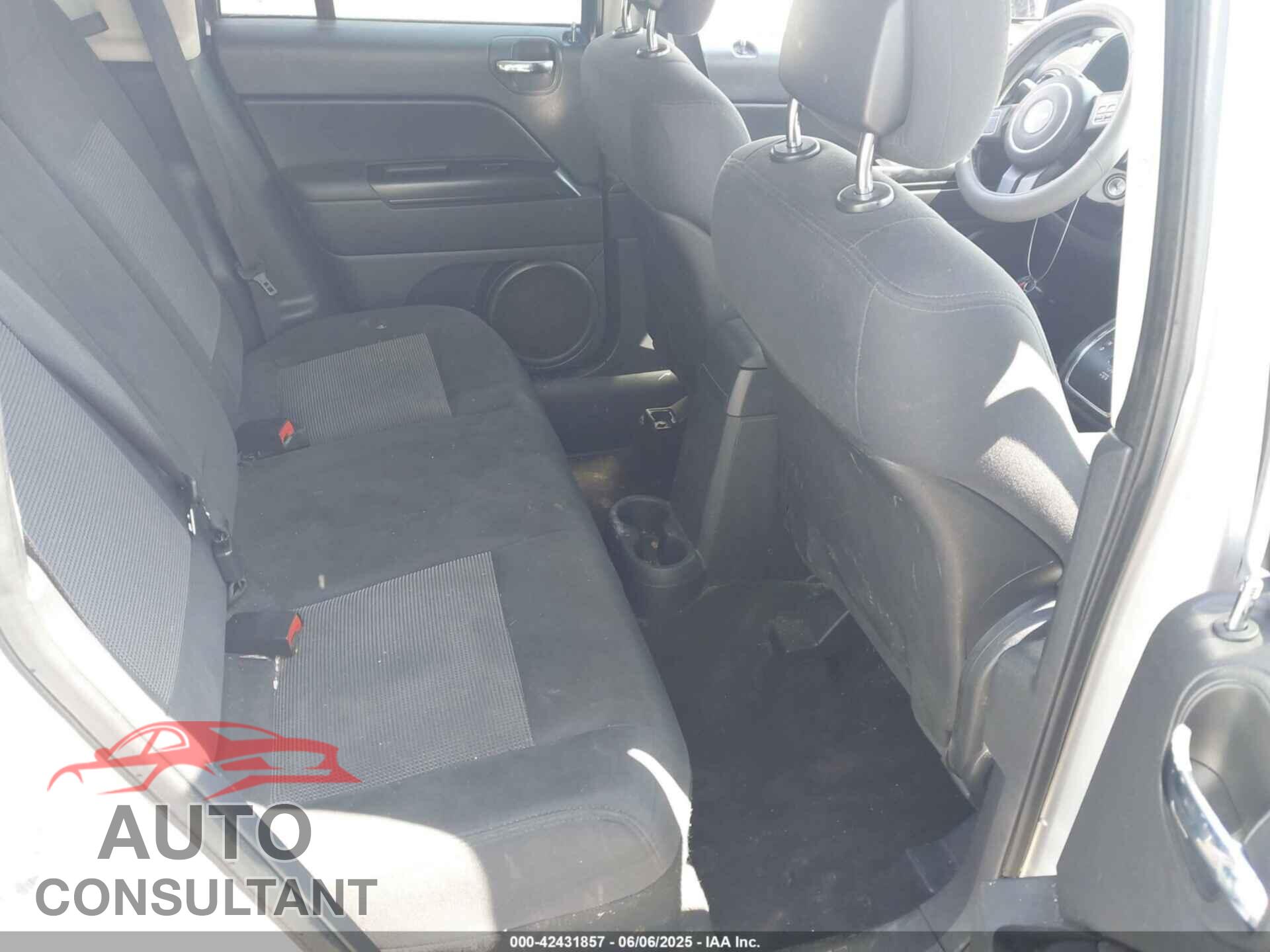 JEEP COMPASS 2011 - 1J4NF1FB3BD211007