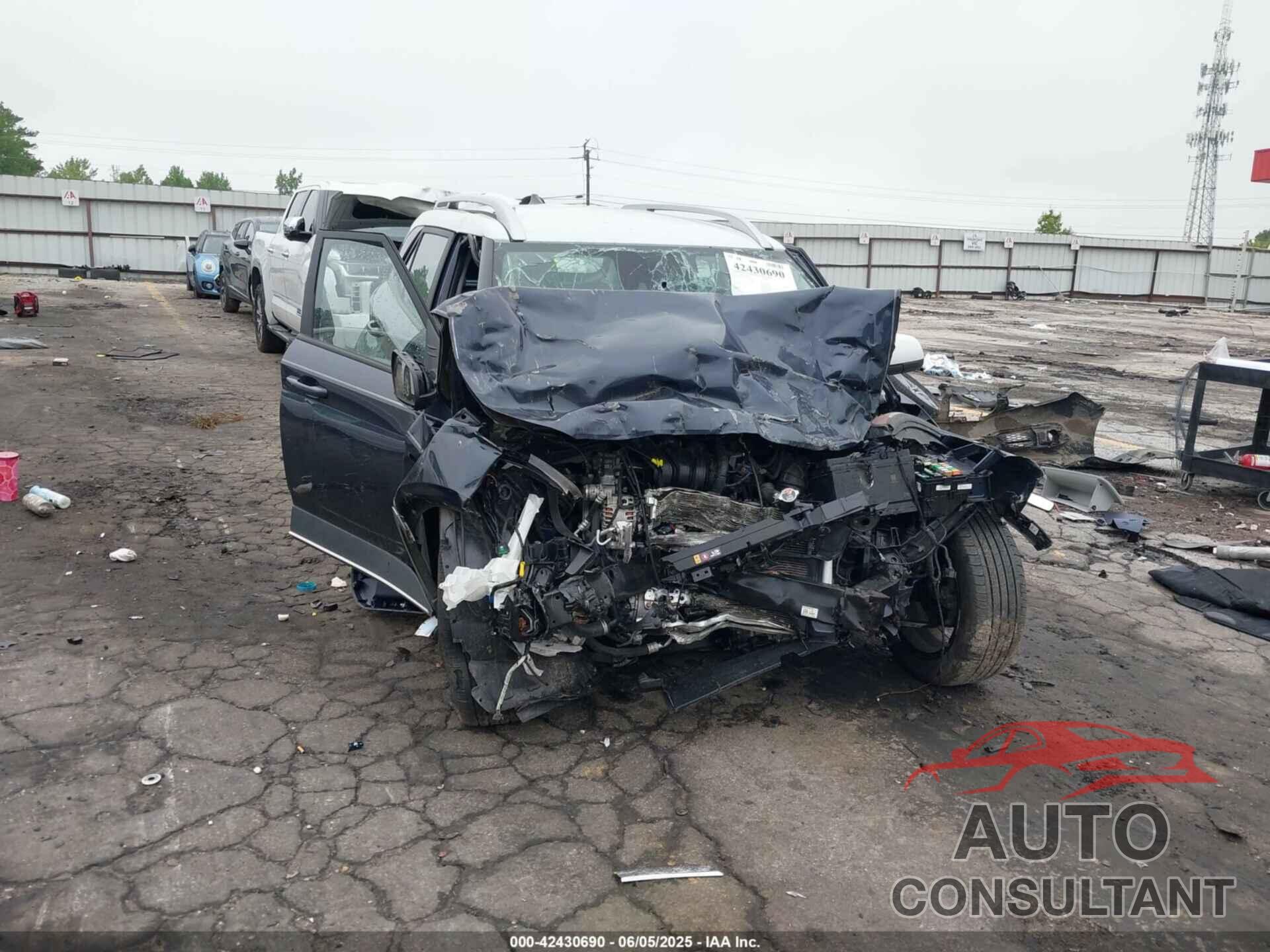 HYUNDAI VENUE 2020 - KMHRC8A33LU023383