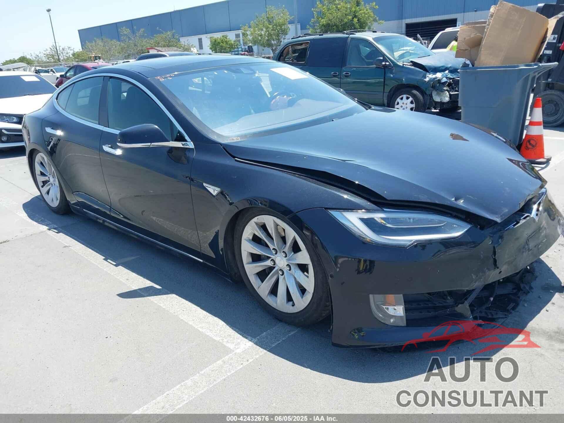 TESLA MODEL S 2016 - 5YJSA1E28GF138208
