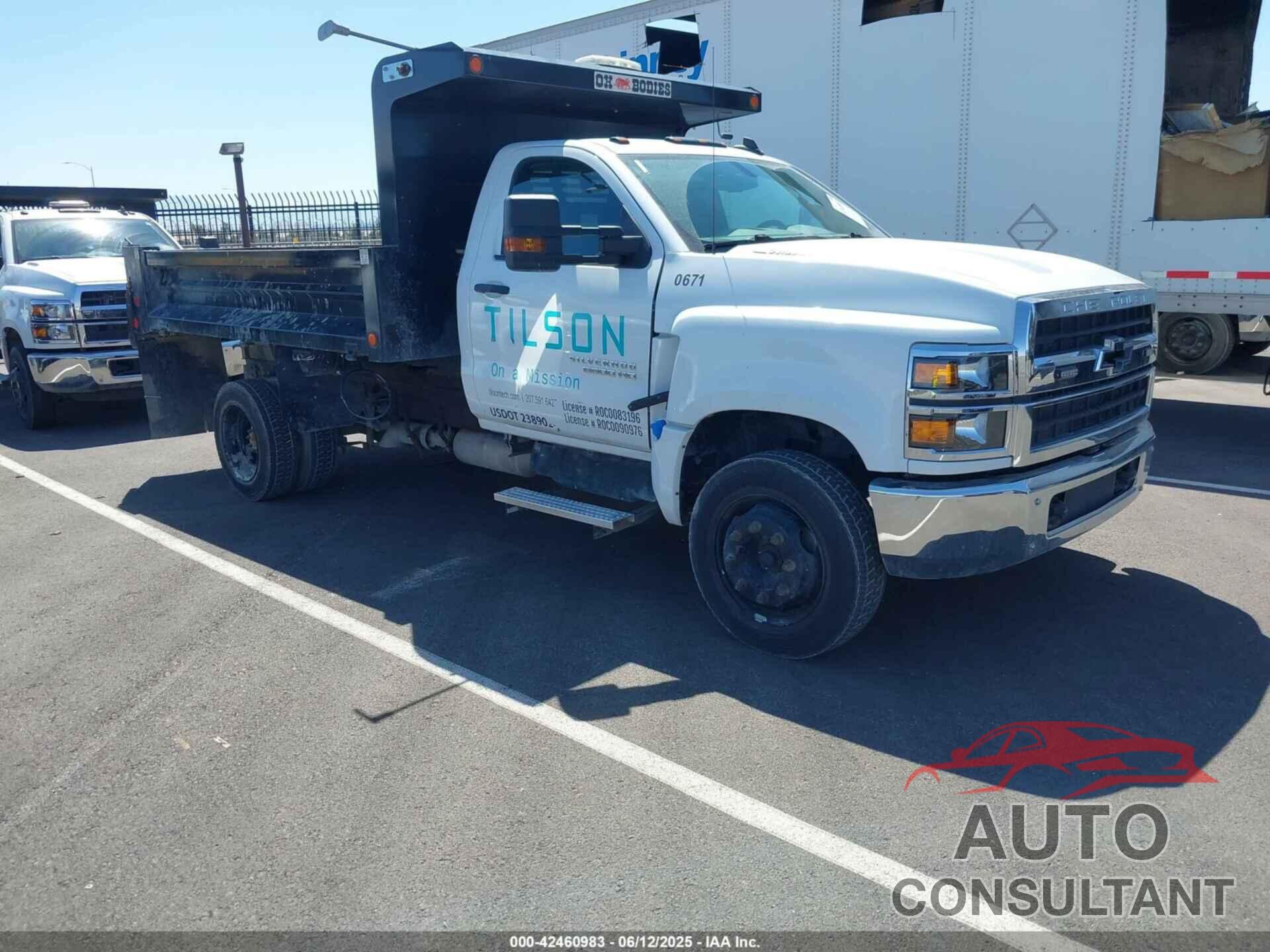 CHEVROLET SILVERADO 4500HD 2022 - 1HTKHPVM6NH270948