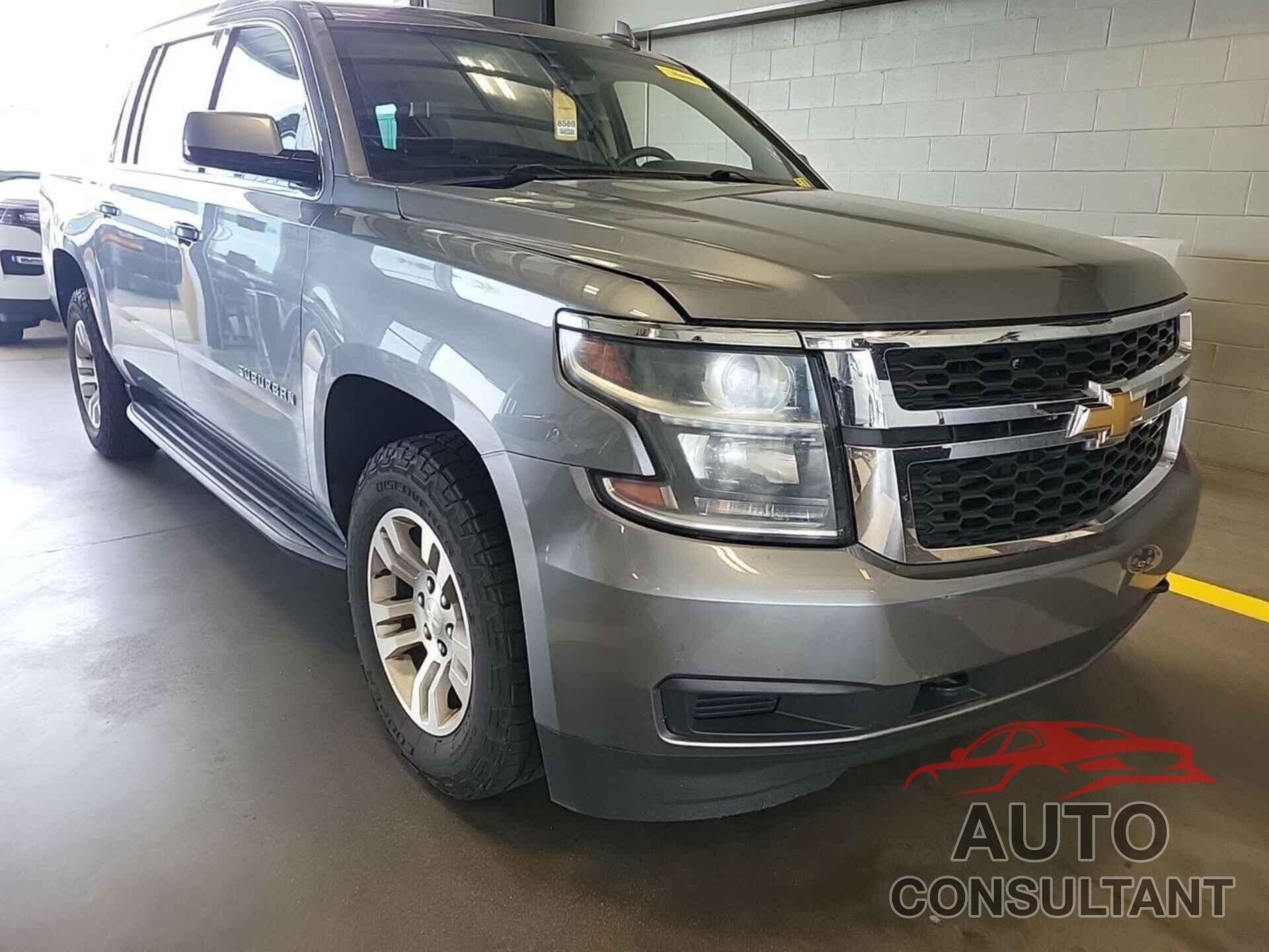 CHEVROLET SUBURBAN 2018 - 1GNSKKEC2JR217684
