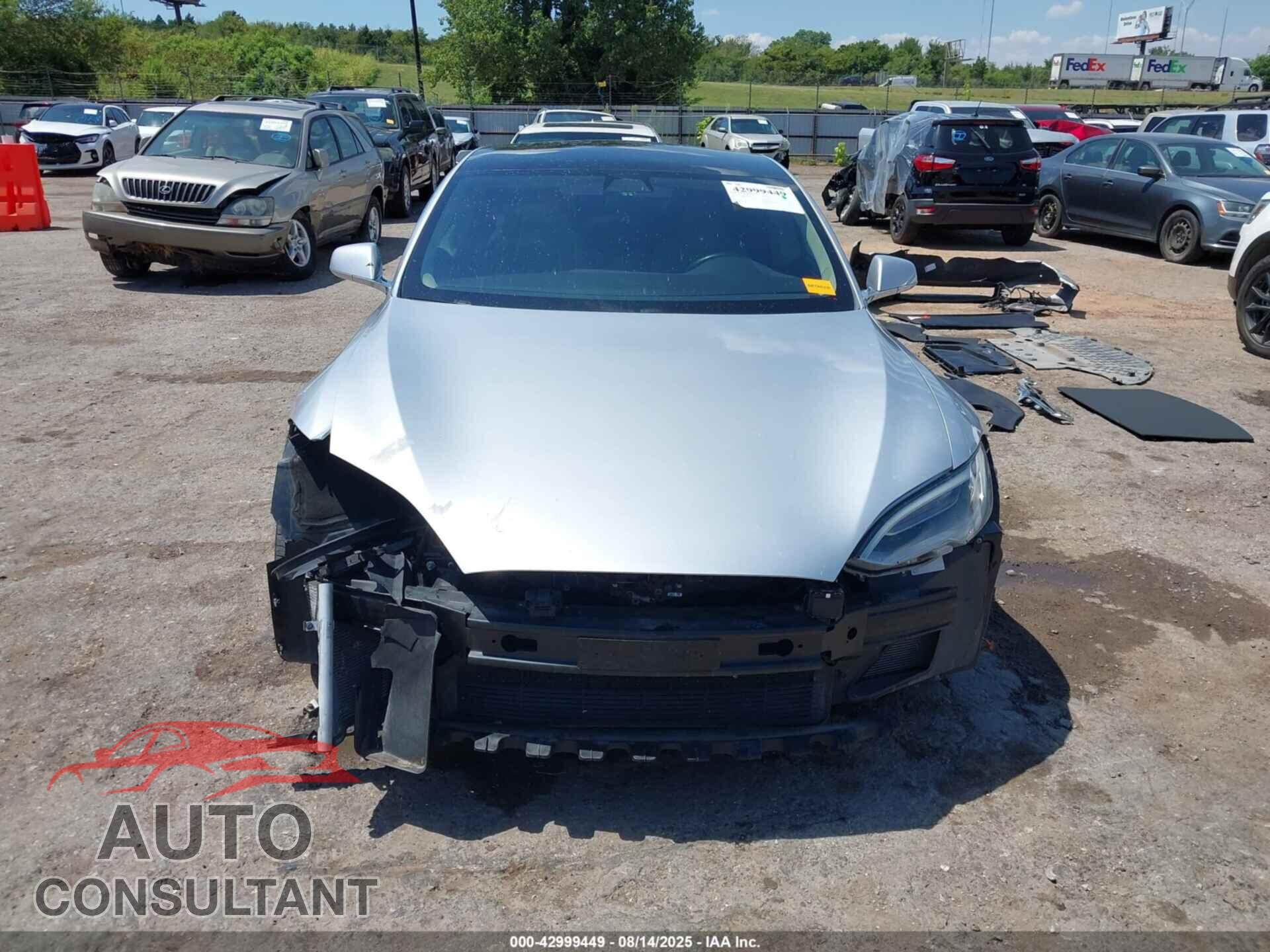 TESLA MODEL S 2017 - 5YJSA1E29HF202449