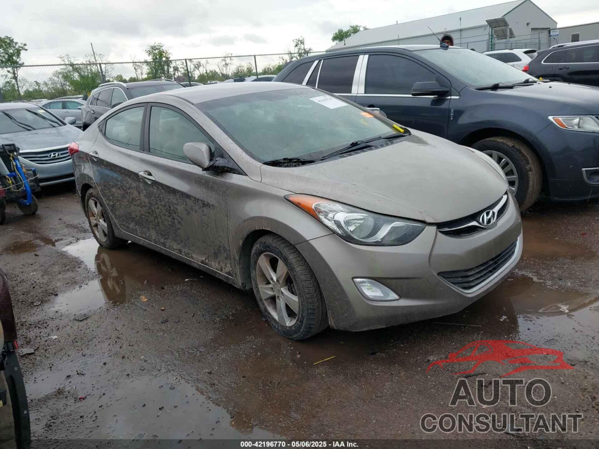 HYUNDAI ELANTRA 2013 - 5NPDH4AE3DH191899