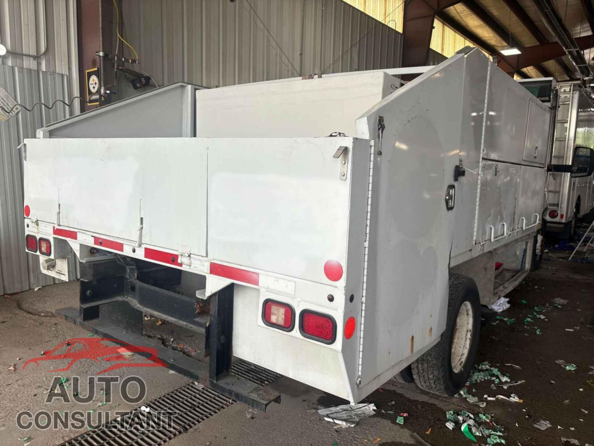 FORD ECONOLINE 2010 - 1FDXE4FL3ADA72809