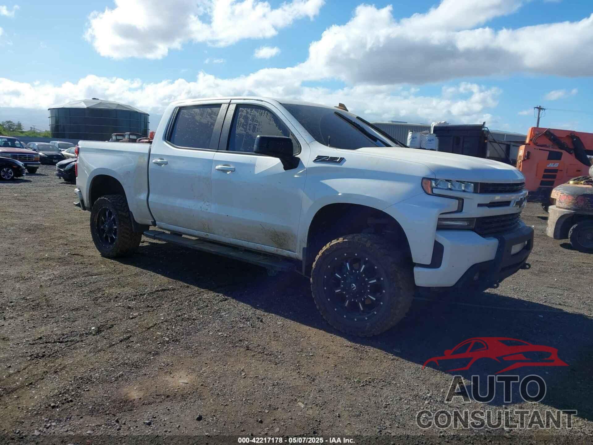 CHEVROLET SILVERADO 1500 2021 - 3GCUYEED4MG268442