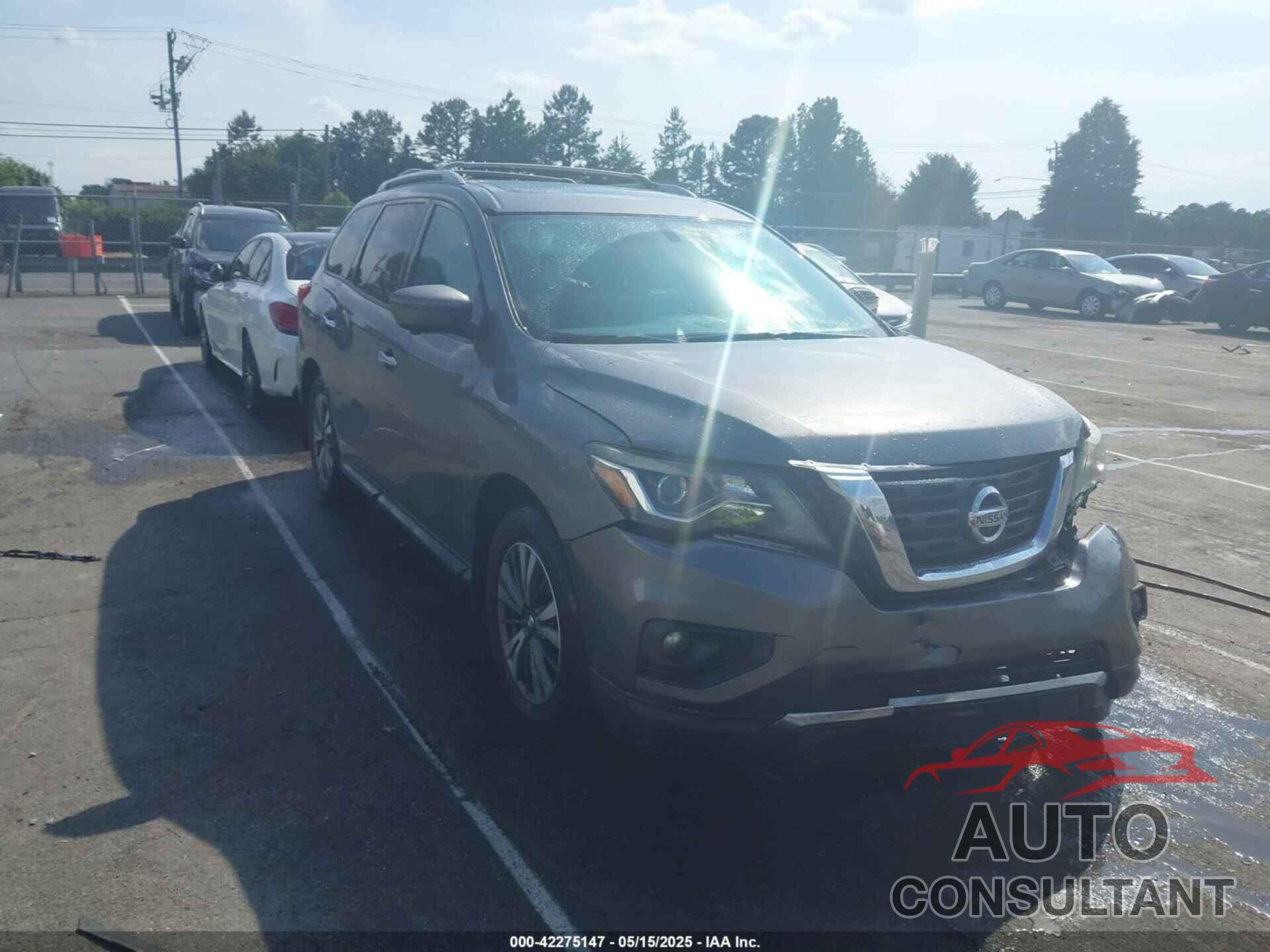 NISSAN PATHFINDER 2017 - 5N1DR2MN6HC659747