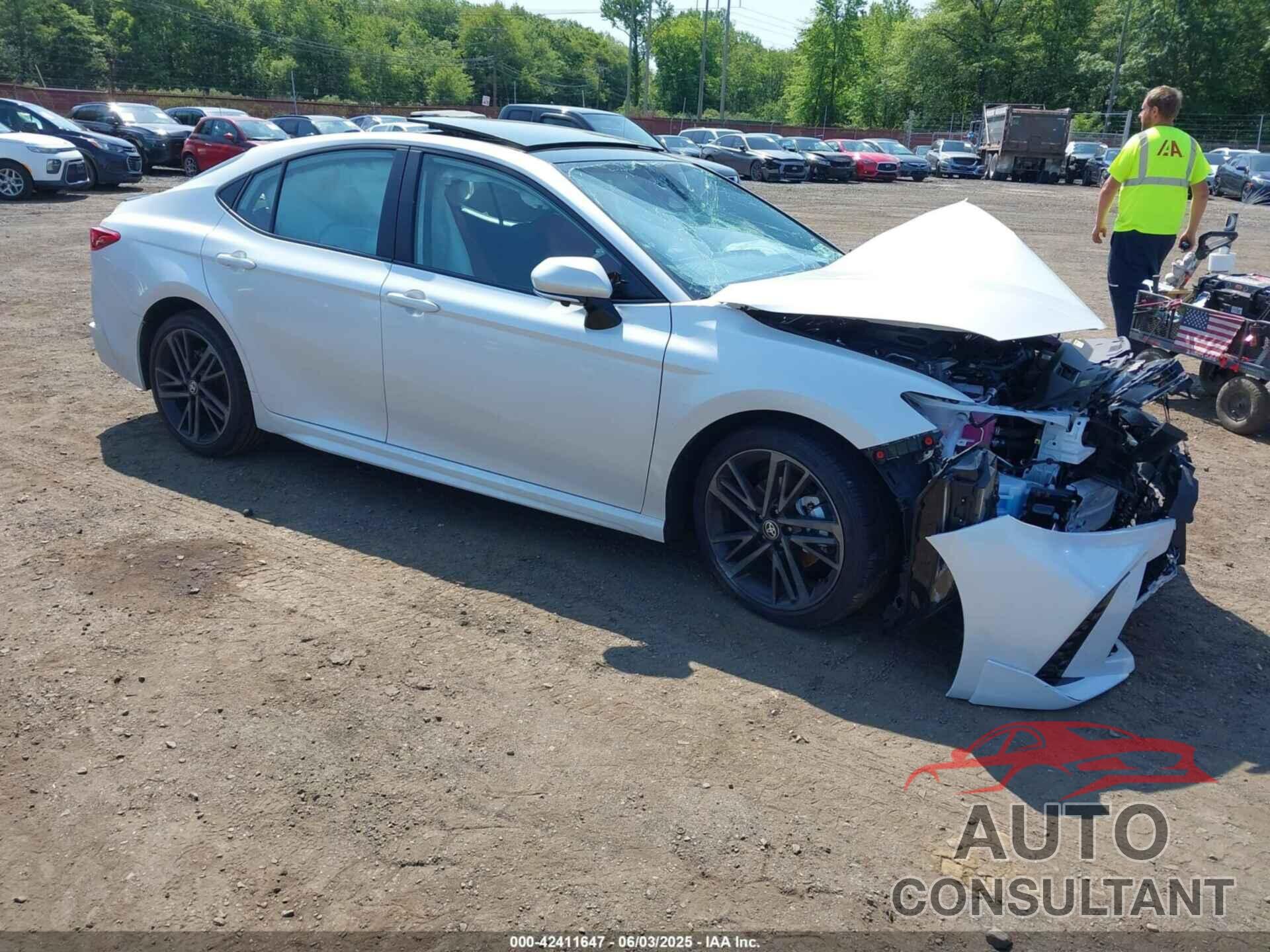 TOYOTA CAMRY 2025 - 4T1DBADK4SU509867