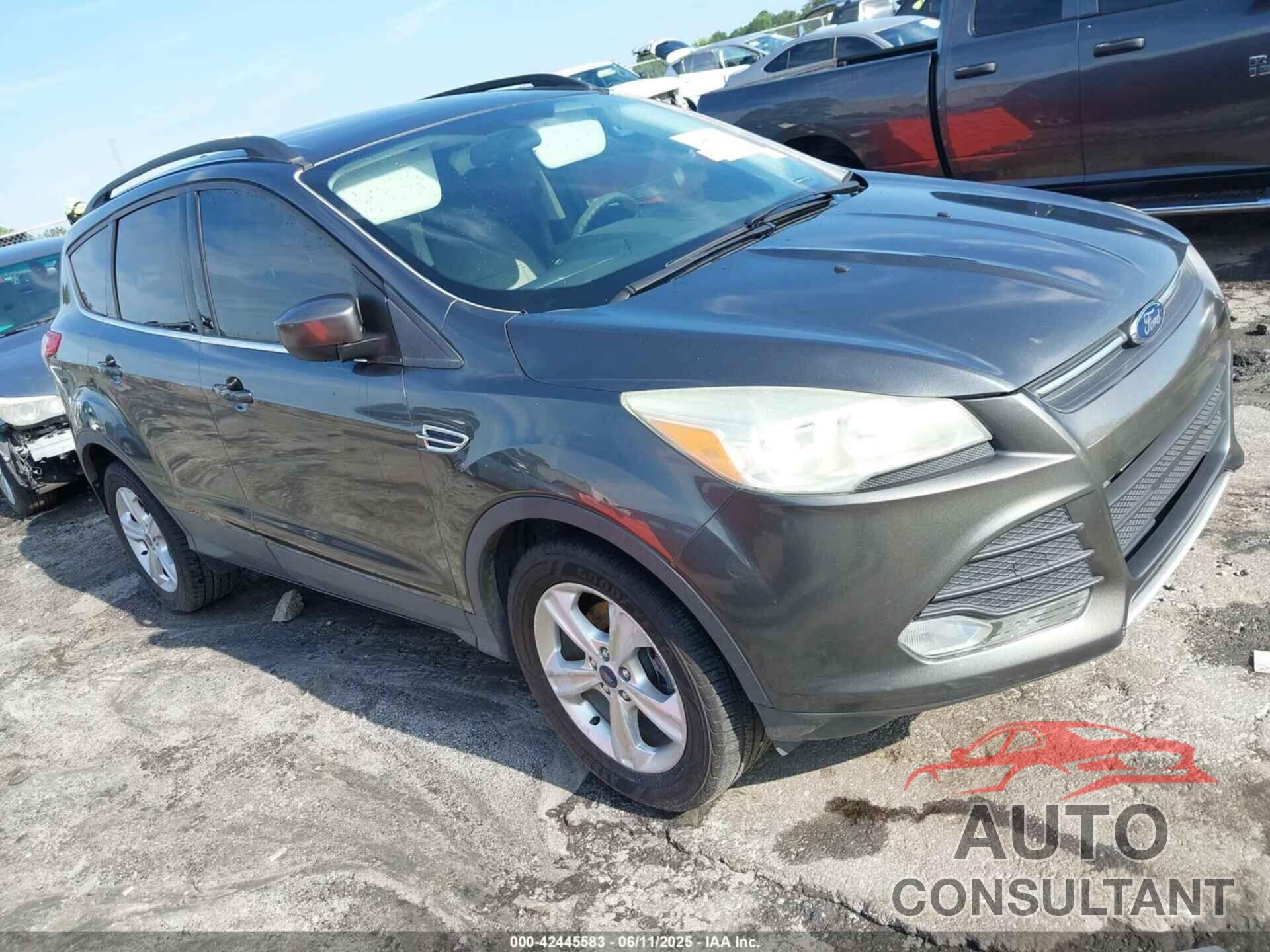 FORD ESCAPE 2015 - 1FMCU0GX7FUB68767