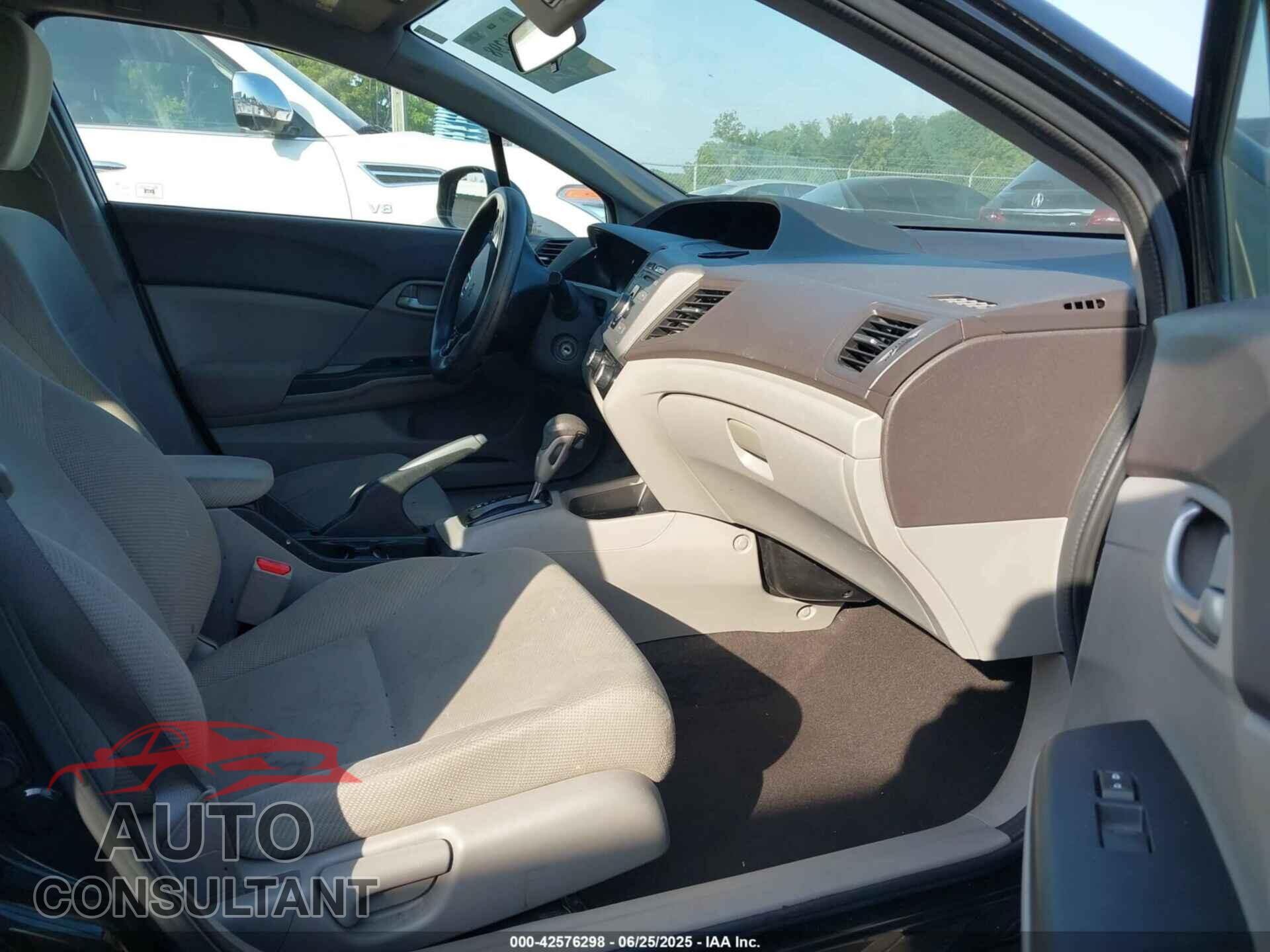 HONDA CIVIC 2012 - 19XFB2F53CE086032