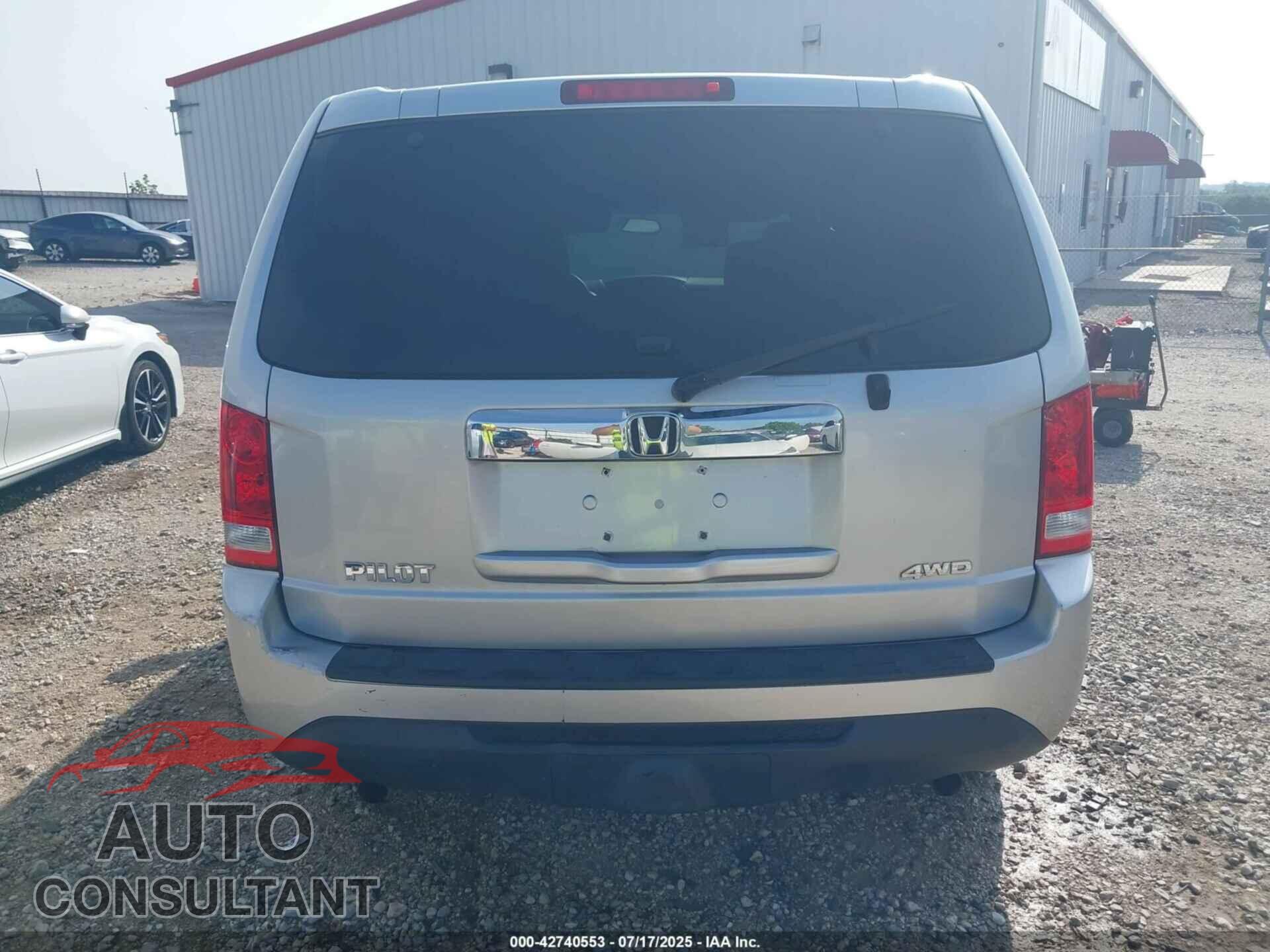 HONDA PILOT 2012 - 5FNYF4H2XCB052370