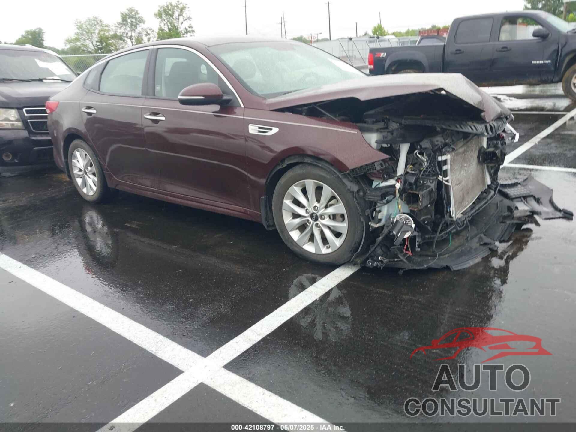 KIA OPTIMA 2018 - 5XXGT4L31JG256375
