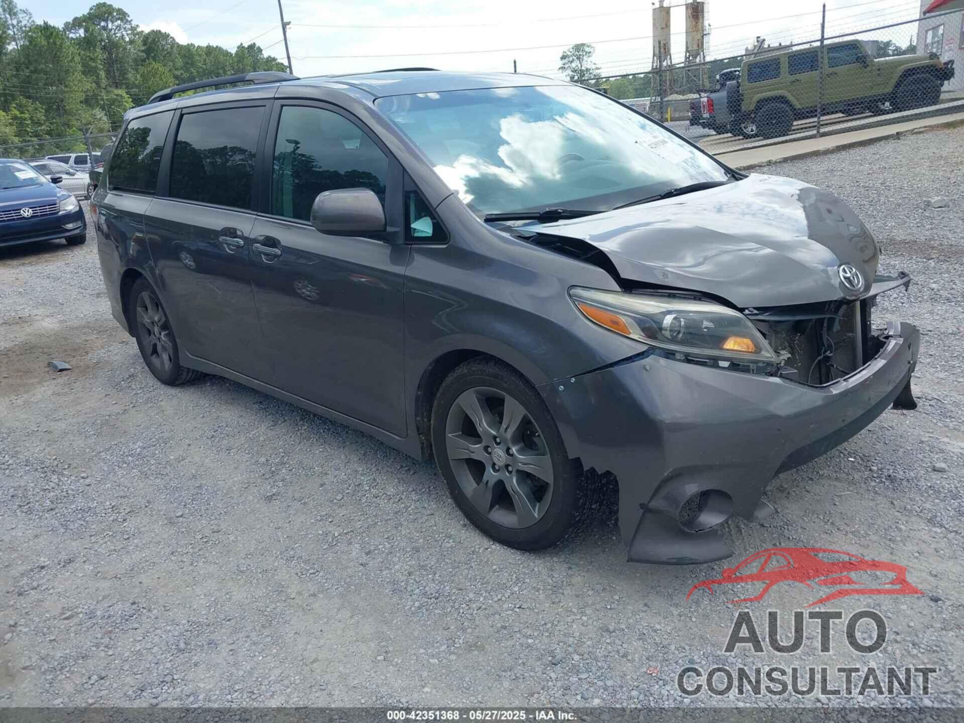 TOYOTA SIENNA 2015 - 5TDXK3DC9FS598741