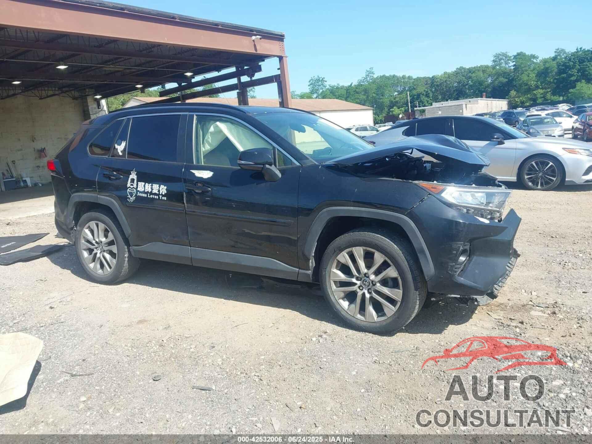 TOYOTA RAV4 2019 - JTMA1RFV9KD044969