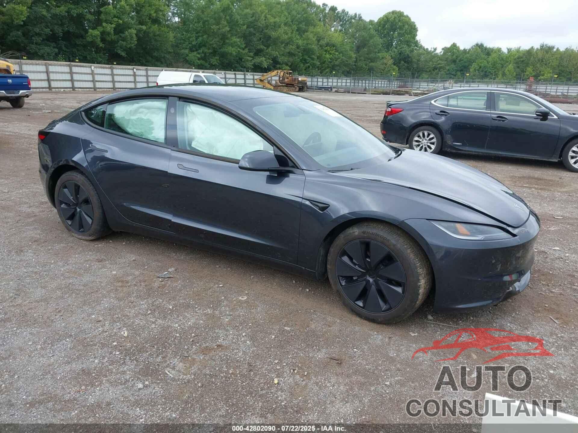 TESLA MODEL 3 2024 - 5YJ3E1EB6RF722182