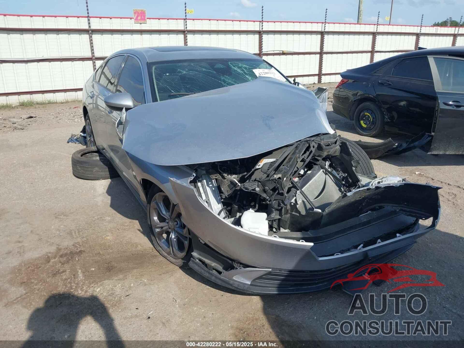 HONDA ACCORD 2024 - 1HGCY1F33RA044984