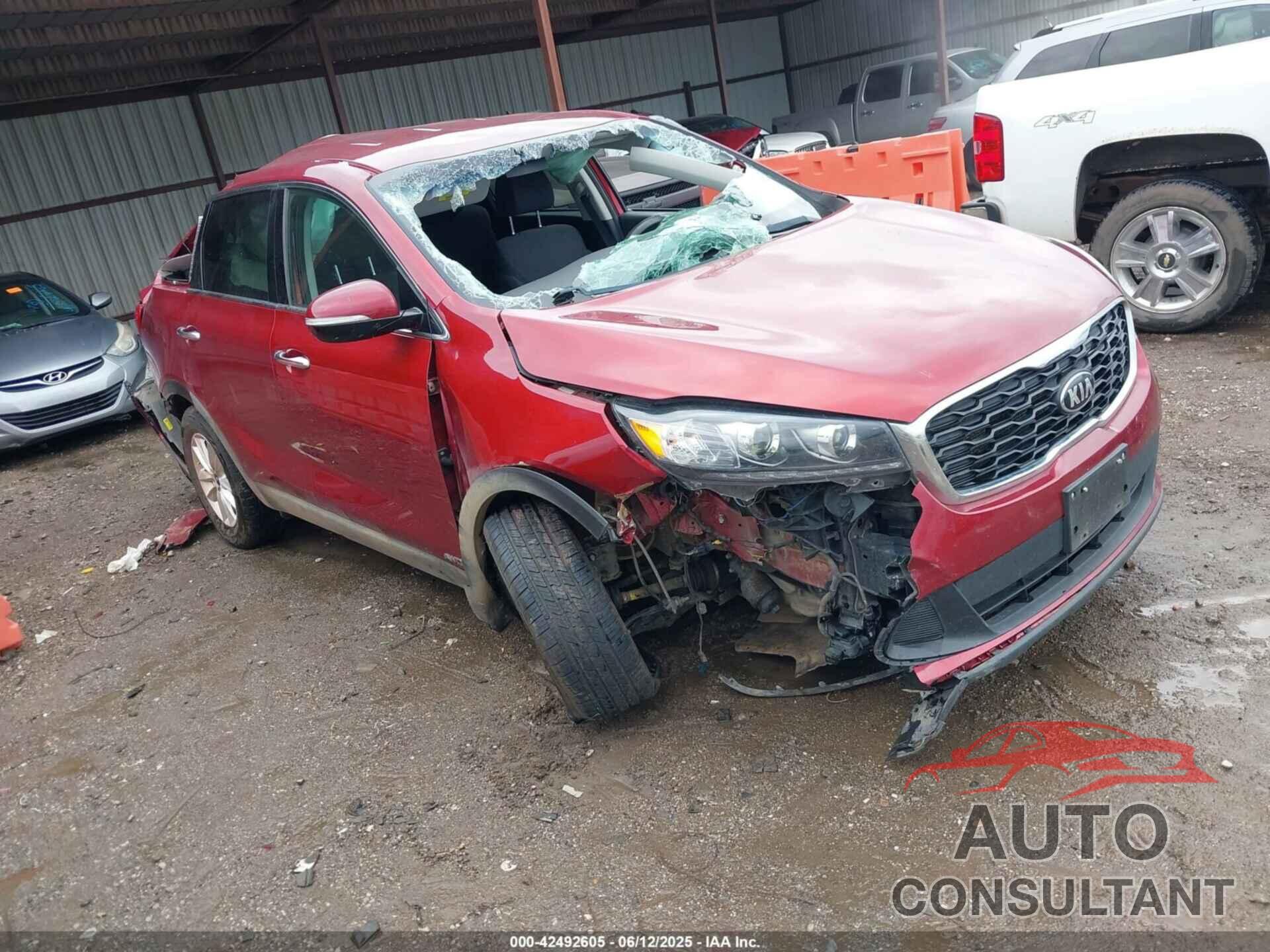 KIA SORENTO 2019 - 5XYPGDA54KG469164