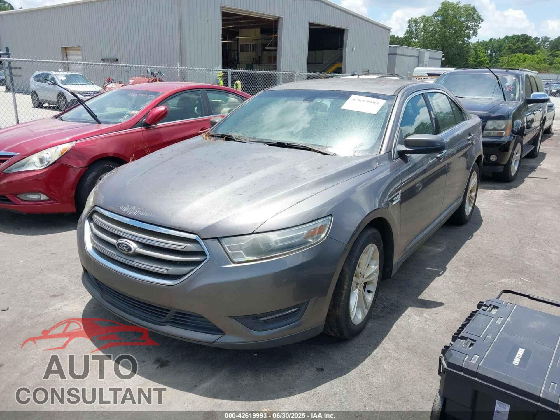 FORD TAURUS 2013 - 1FAHP2E80DG192127