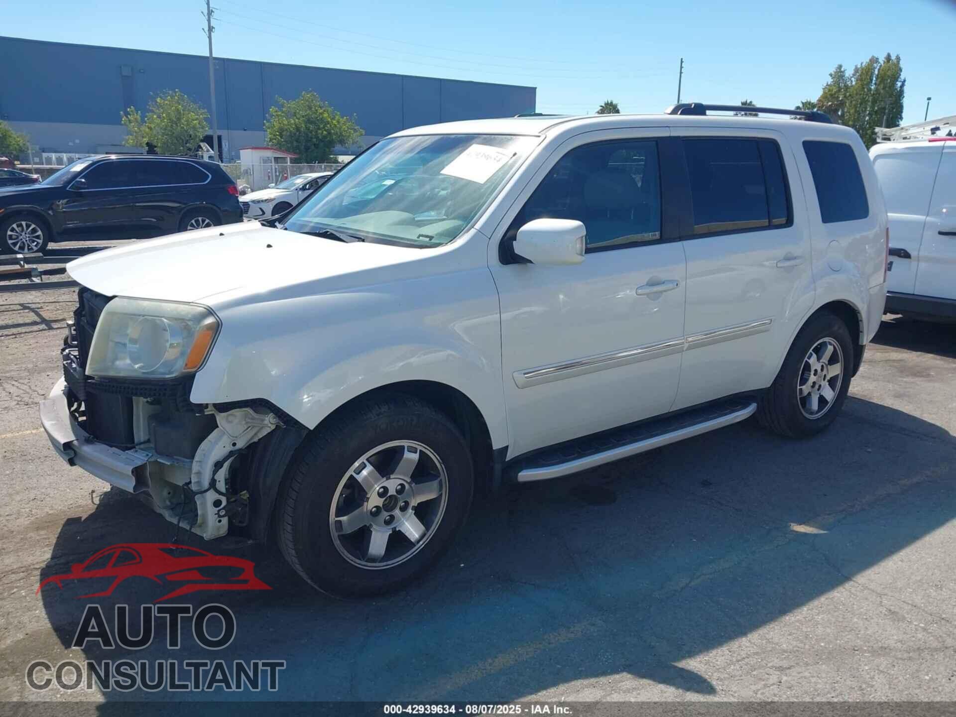 HONDA PILOT 2011 - 5FNYF3H98BB034357