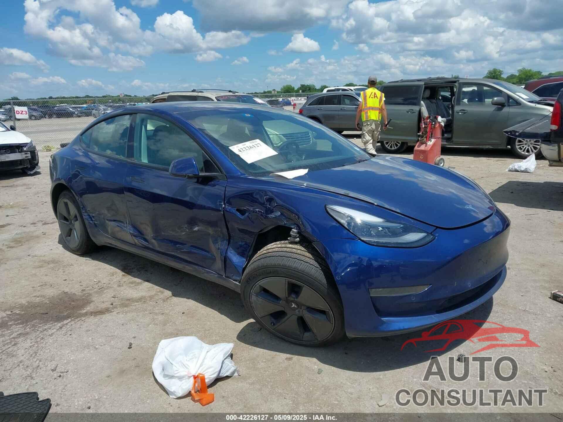 TESLA MODEL 3 2021 - 5YJ3E1EAXMF098855