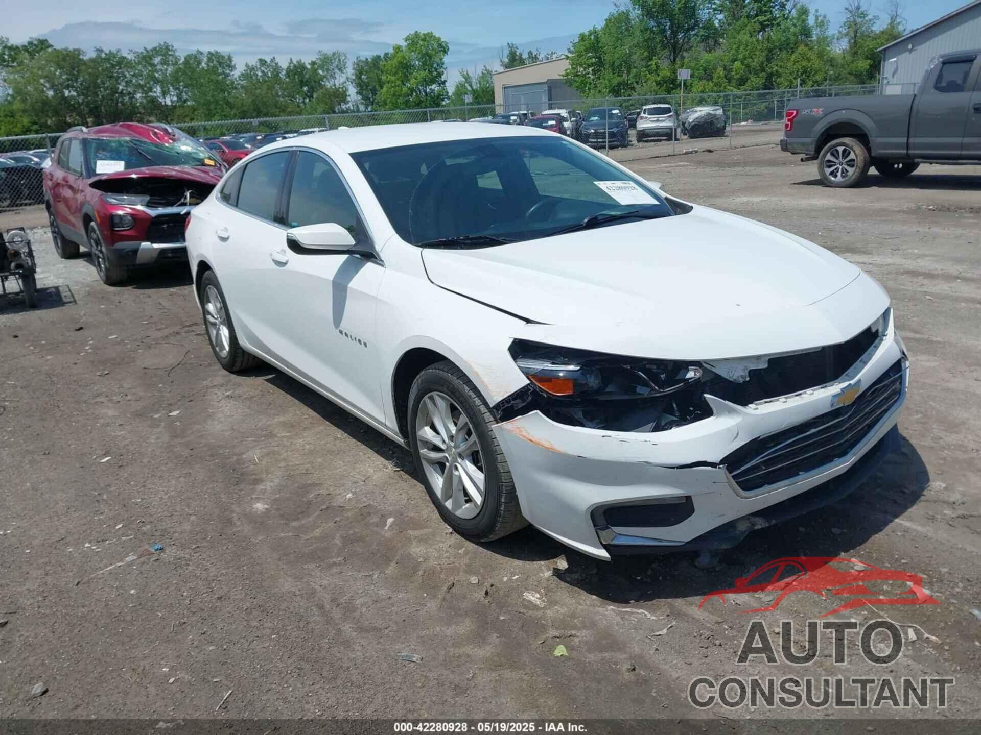 CHEVROLET MALIBU 2017 - 1G1ZE5ST0HF226778