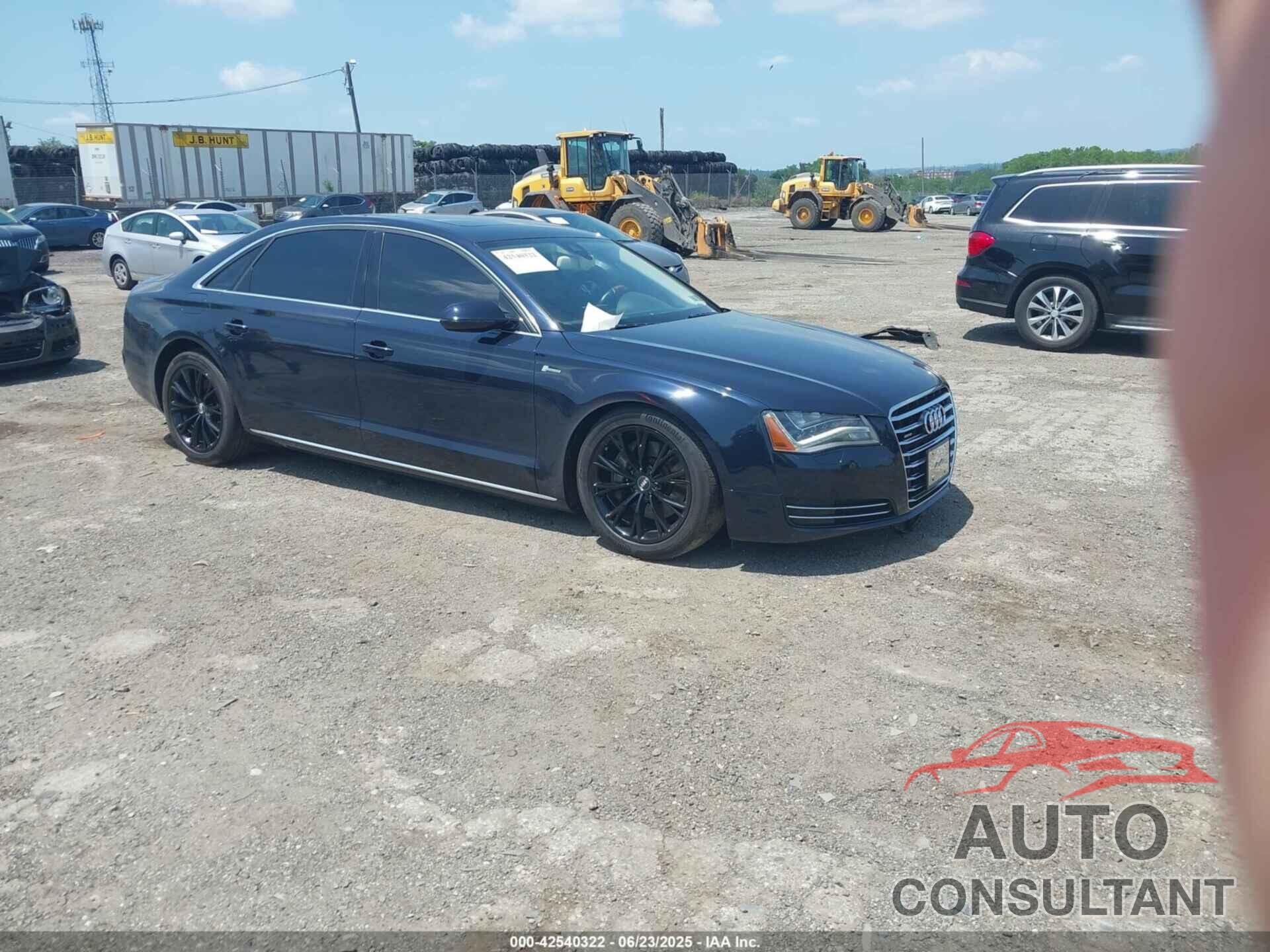 AUDI A8 L 2014 - WAURGAFD1EN002639