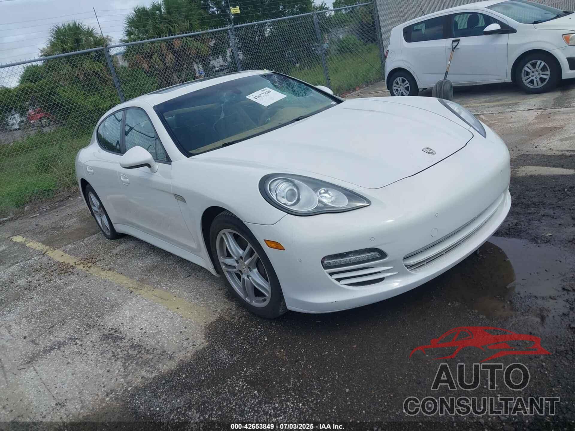 PORSCHE PANAMERA 2011 - WP0AA2A70BL019965