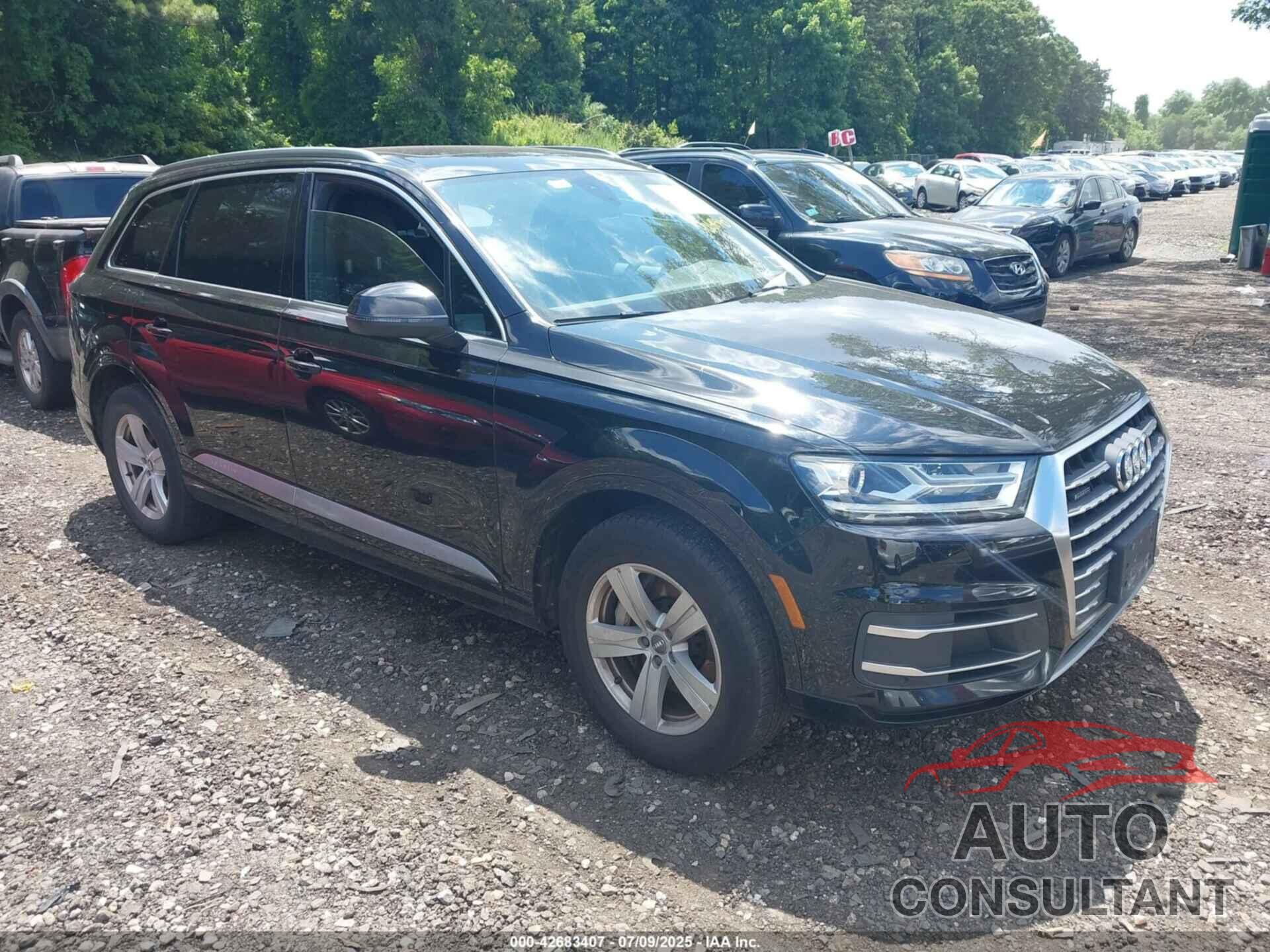 AUDI Q7 2017 - WA1LHAF71HD044765