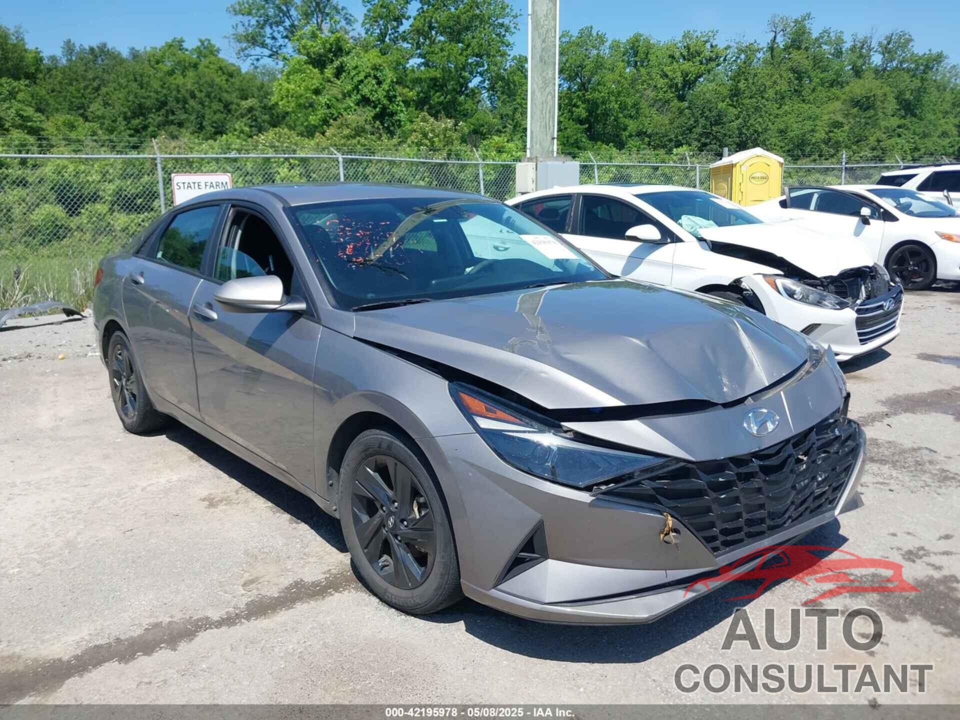 HYUNDAI ELANTRA 2023 - KMHLM4AG8PU381969