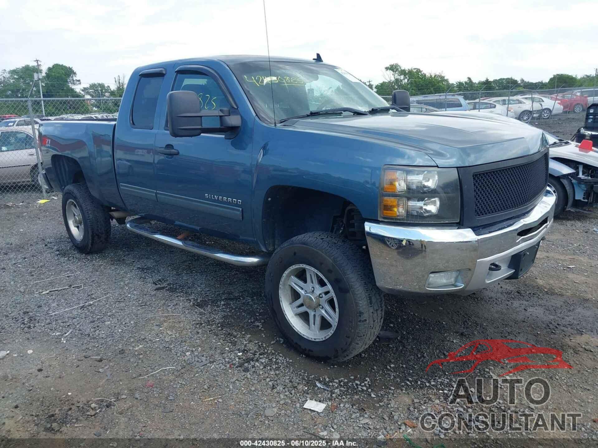 CHEVROLET SILVERADO 1500 2012 - 1GCRKSE78CZ162056