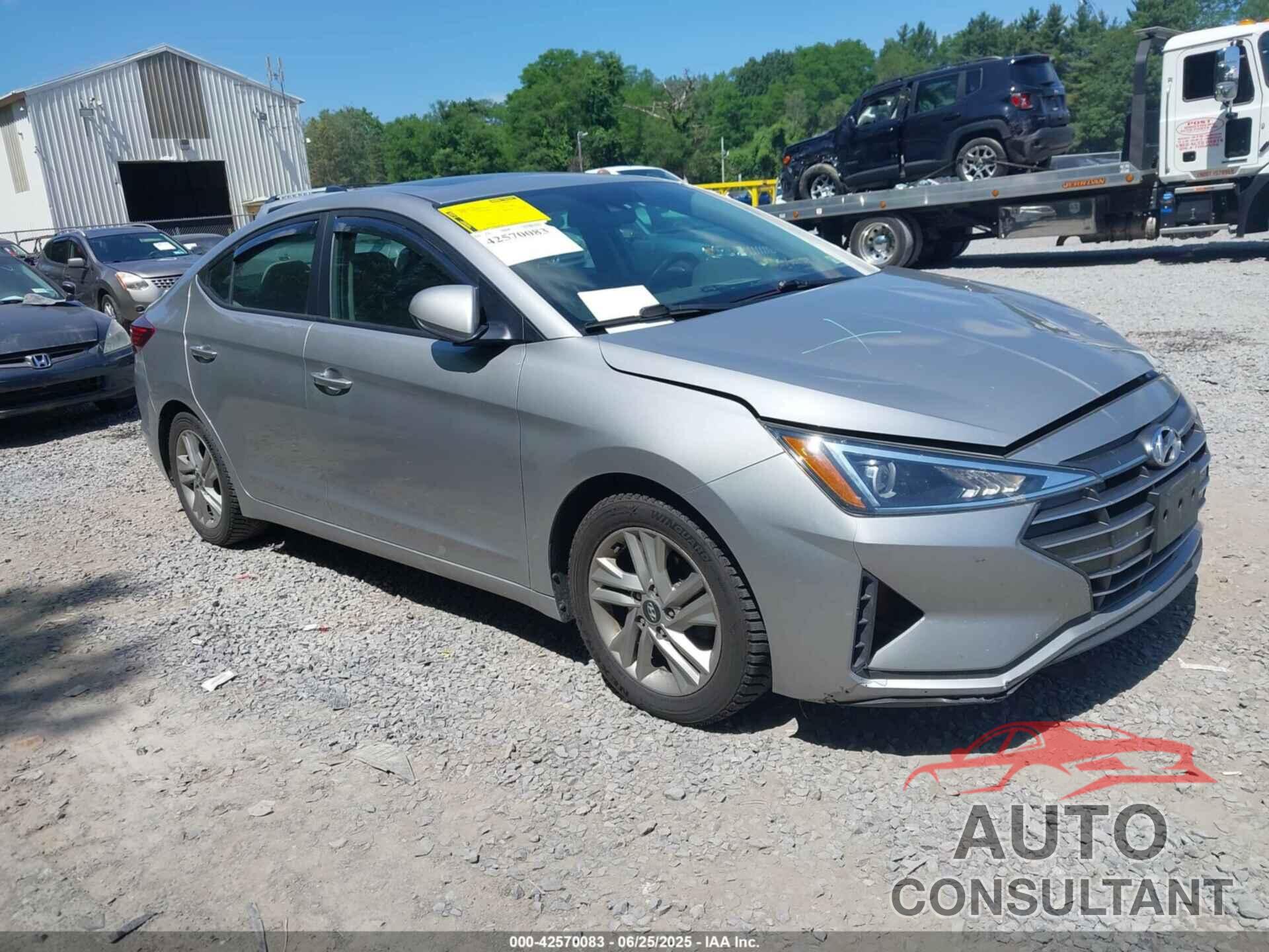 HYUNDAI ELANTRA 2020 - 5NPD84LF1LH612717